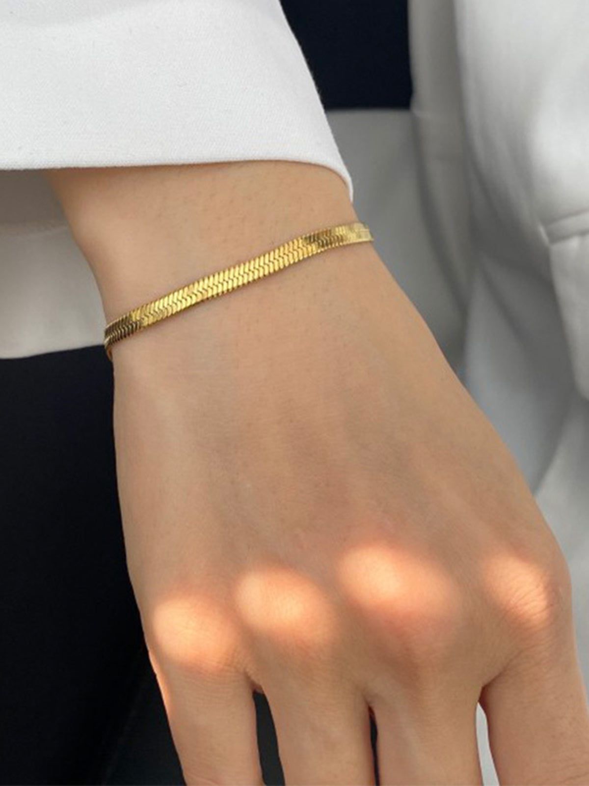 Minimalist Bracelet sold by COMMENSE product image thumbnail 2