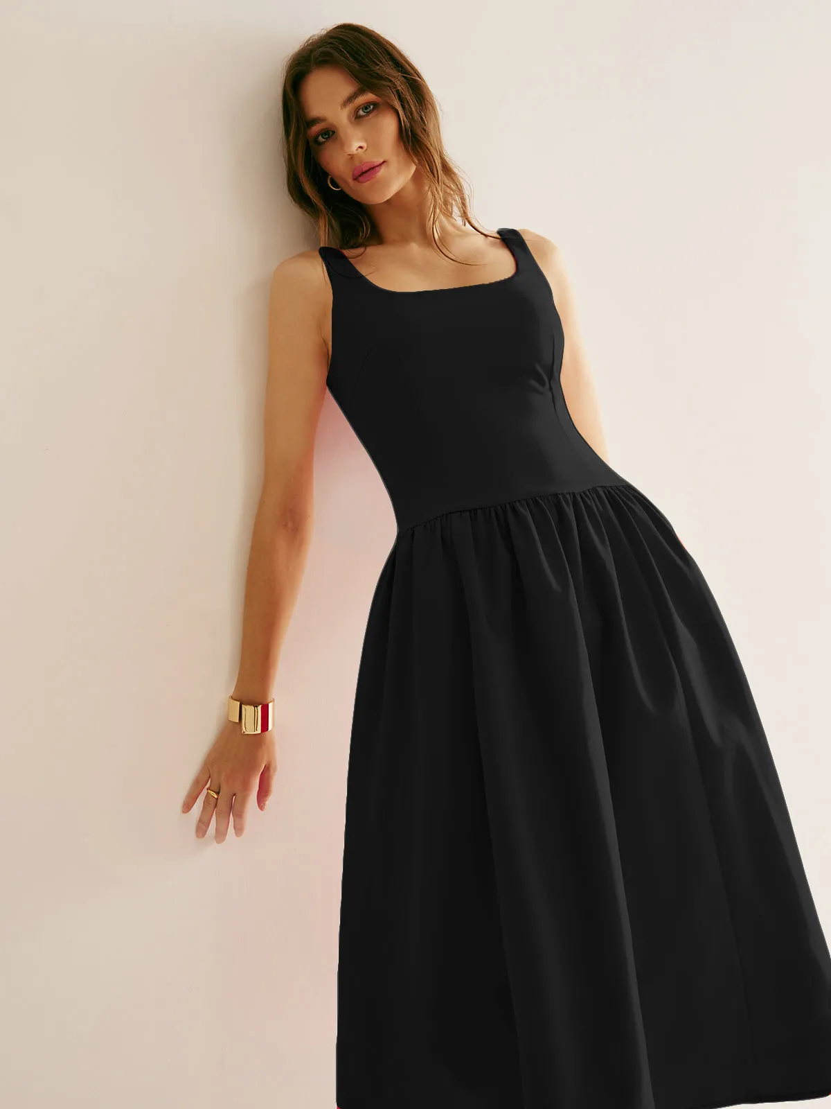 Square Neck Panel Pleated Dress sold by COMMENSE product image thumbnail 3