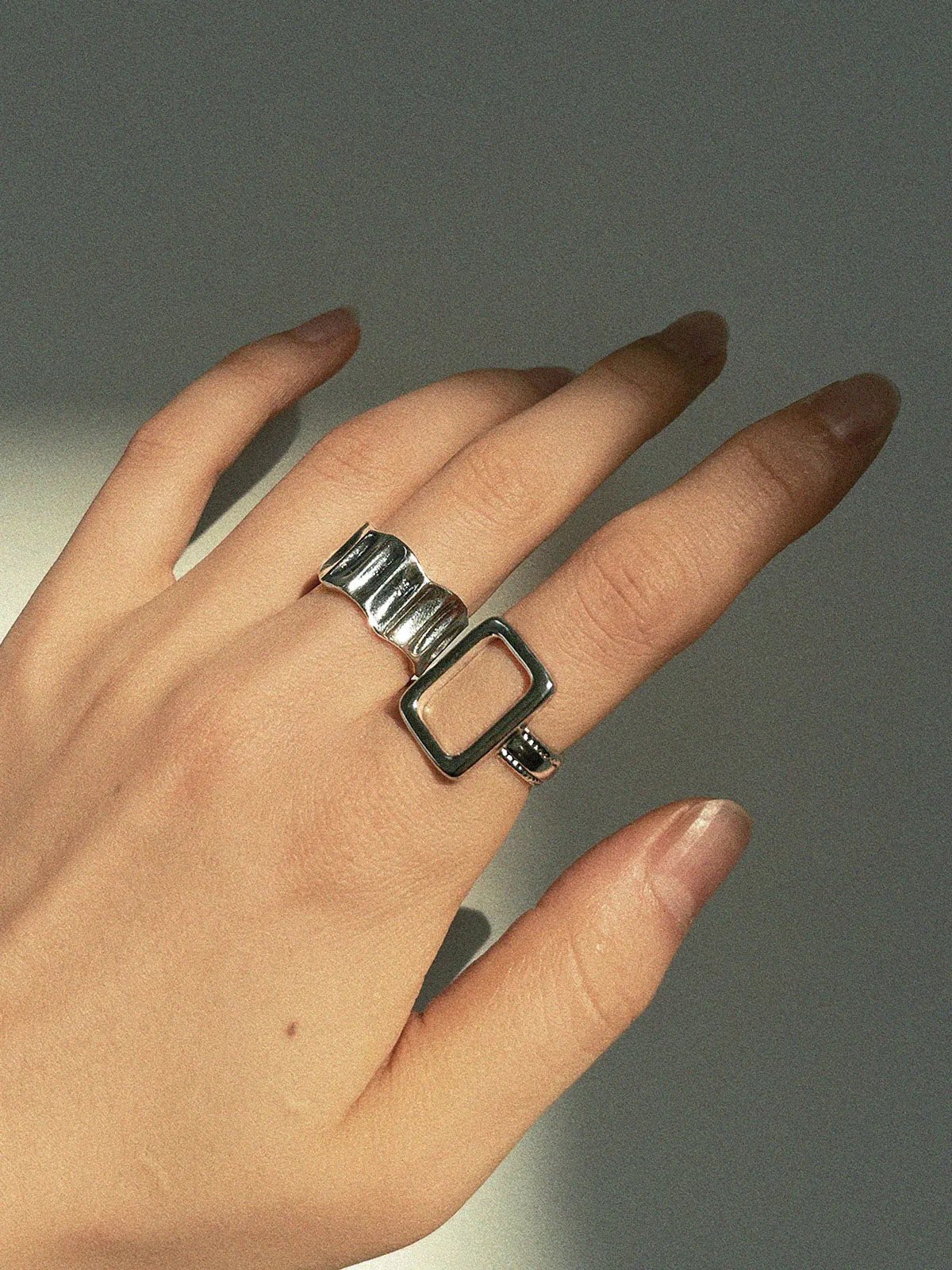 2pcs Geometric Silver Ribbed Ring sold by COMMENSE