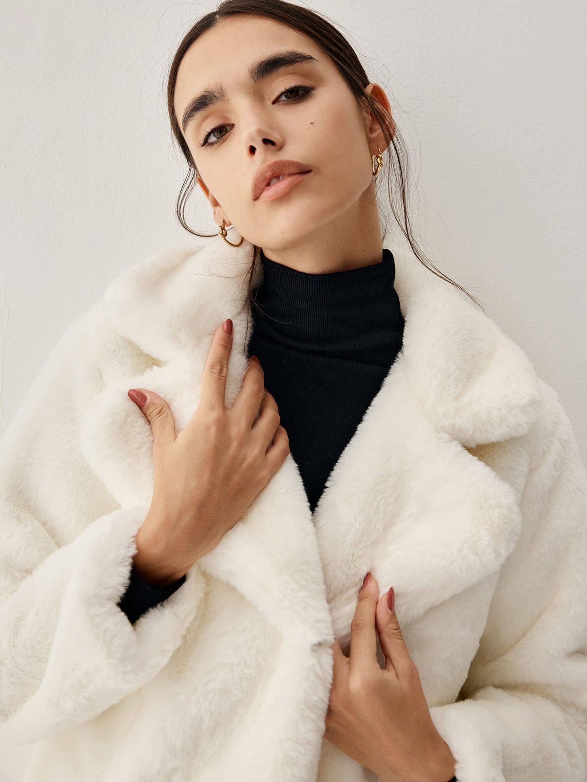 Open Collar Faux Fur Trench Coat sold by COMMENSE product image thumbnail 5