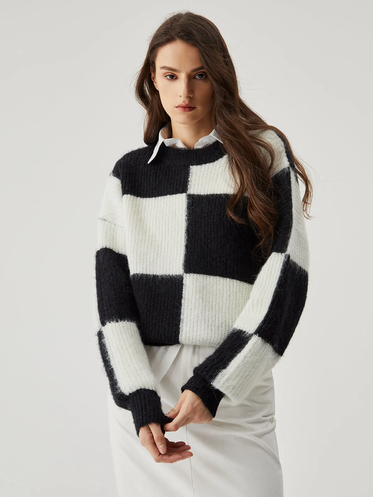 Check Colorblock Crew Neck Knit Sweater sold by COMMENSE product image thumbnail 5