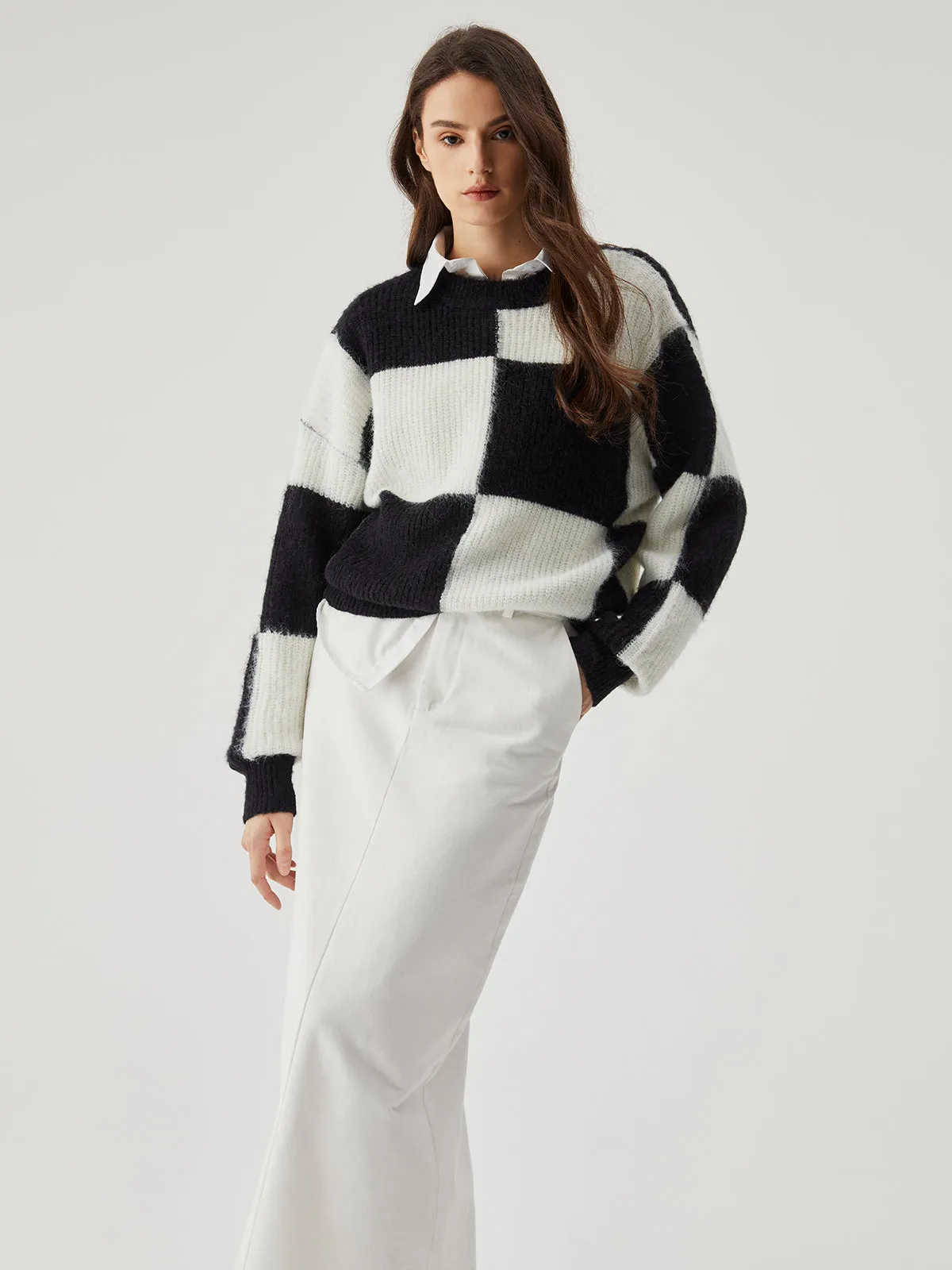 Check Colorblock Crew Neck Knit Sweater sold by COMMENSE product image thumbnail 2