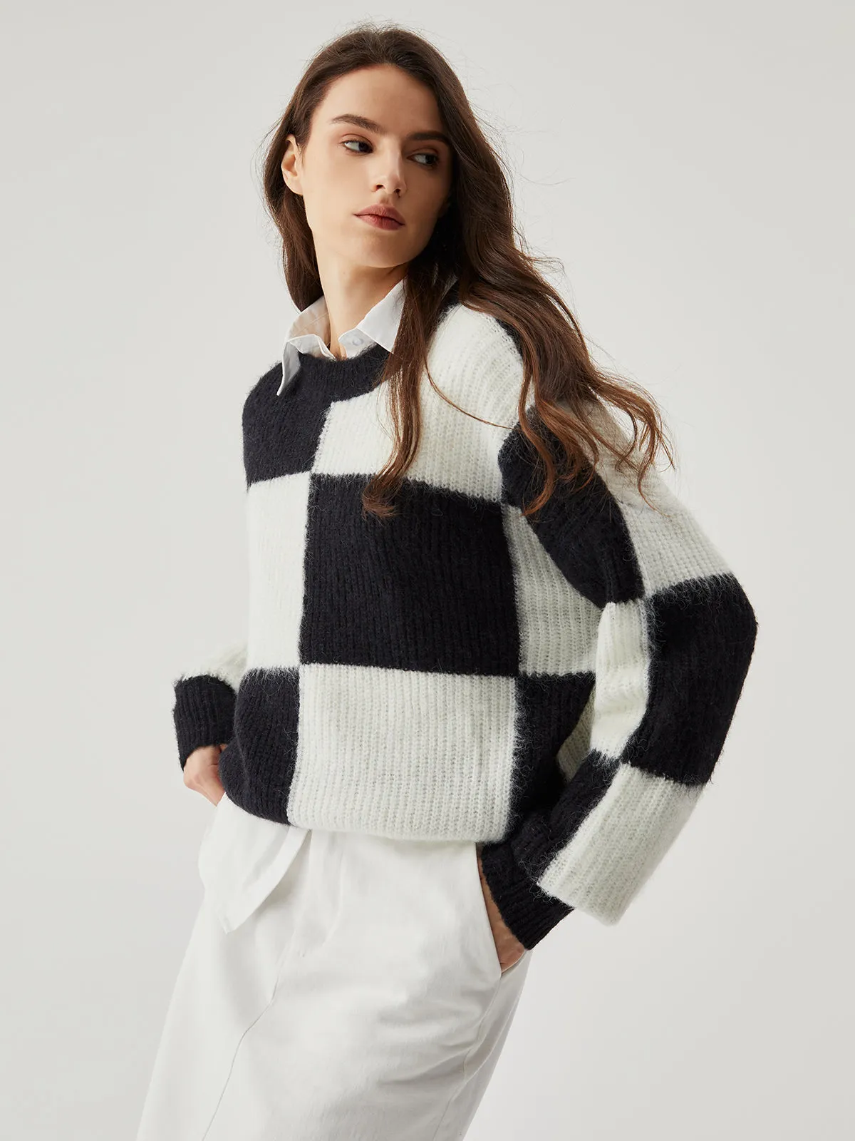 Check Colorblock Crew Neck Knit Sweater sold by COMMENSE product image thumbnail 4