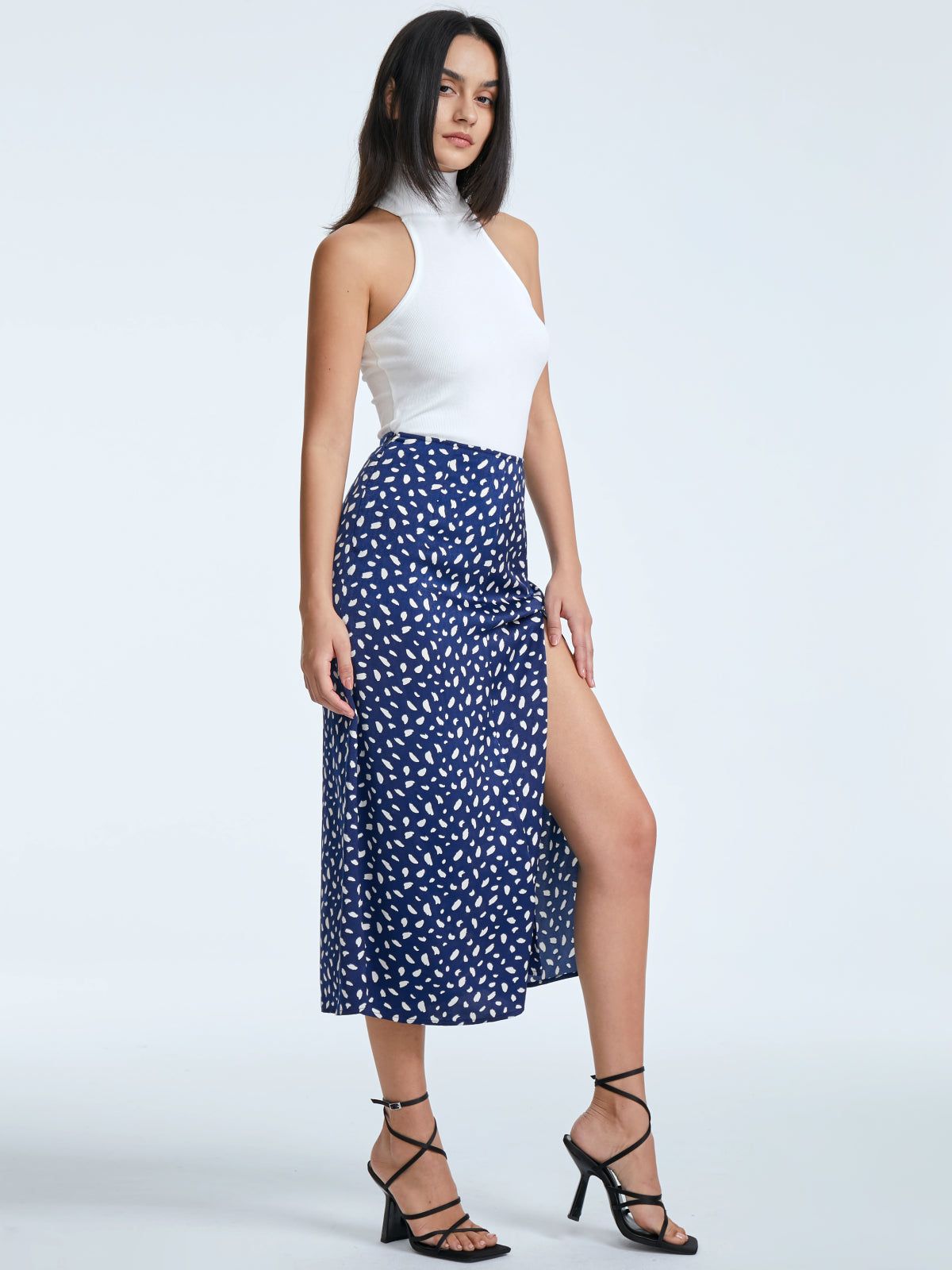 Petals Print High Waisted A Line Slit Skirt sold by COMMENSE product image thumbnail 3