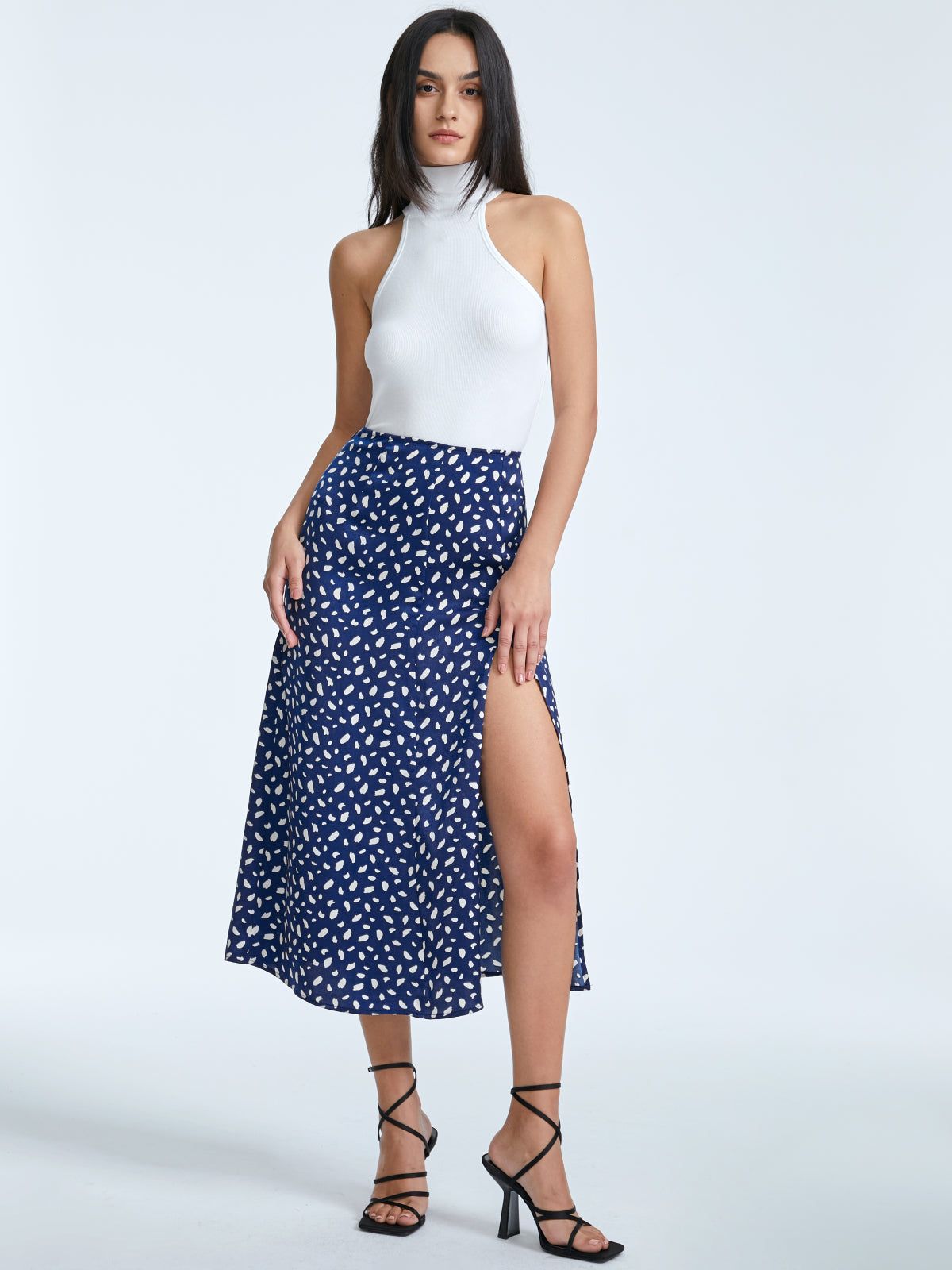 Petals Print High Waisted A Line Slit Skirt sold by COMMENSE product image thumbnail 4