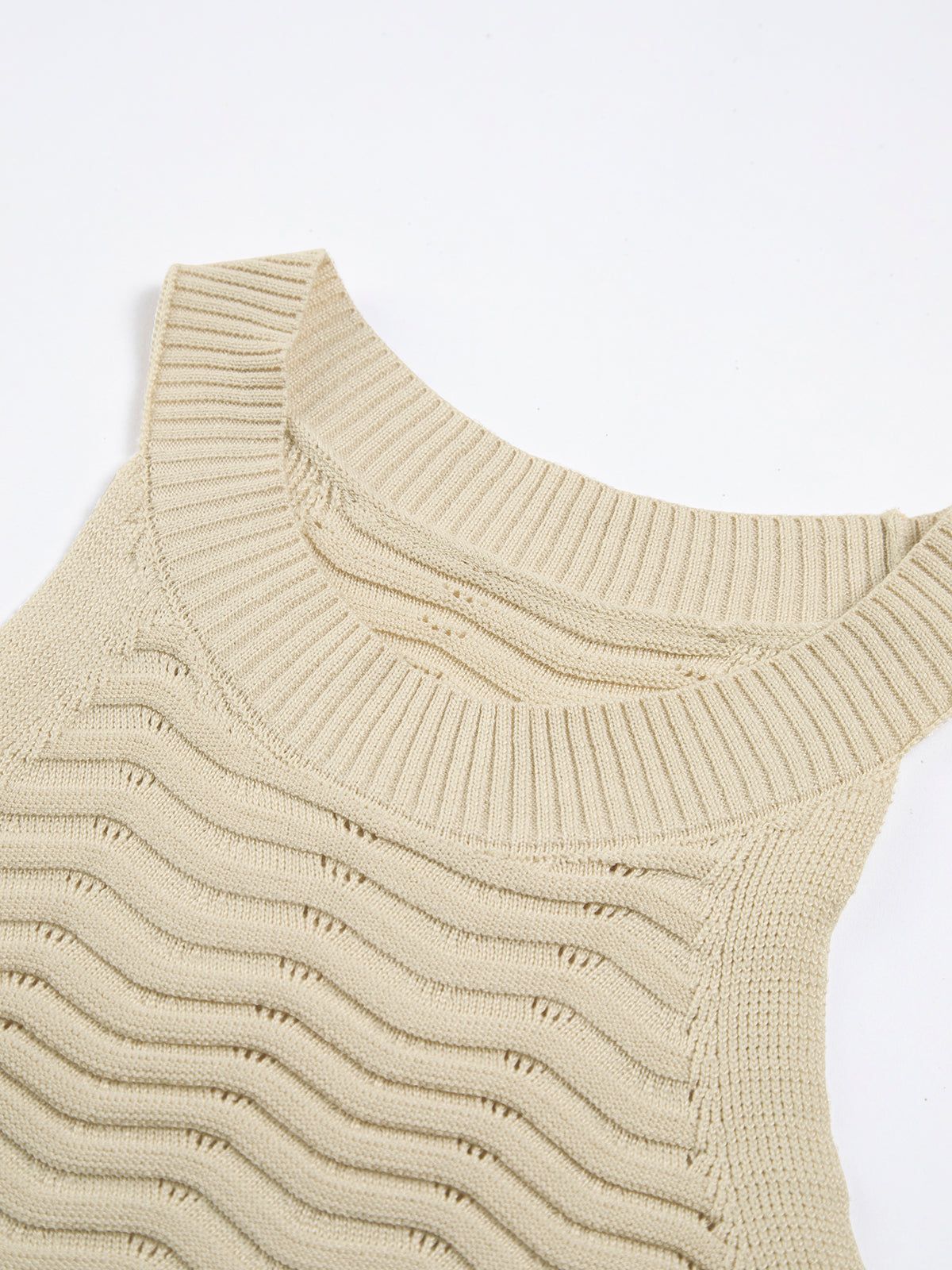 Wavy Rib Crop Tank Top sold by COMMENSE product image thumbnail 3