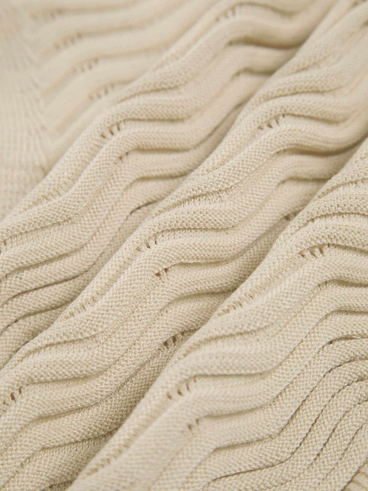 Wavy Rib Crop Tank Top sold by COMMENSE product image thumbnail 4