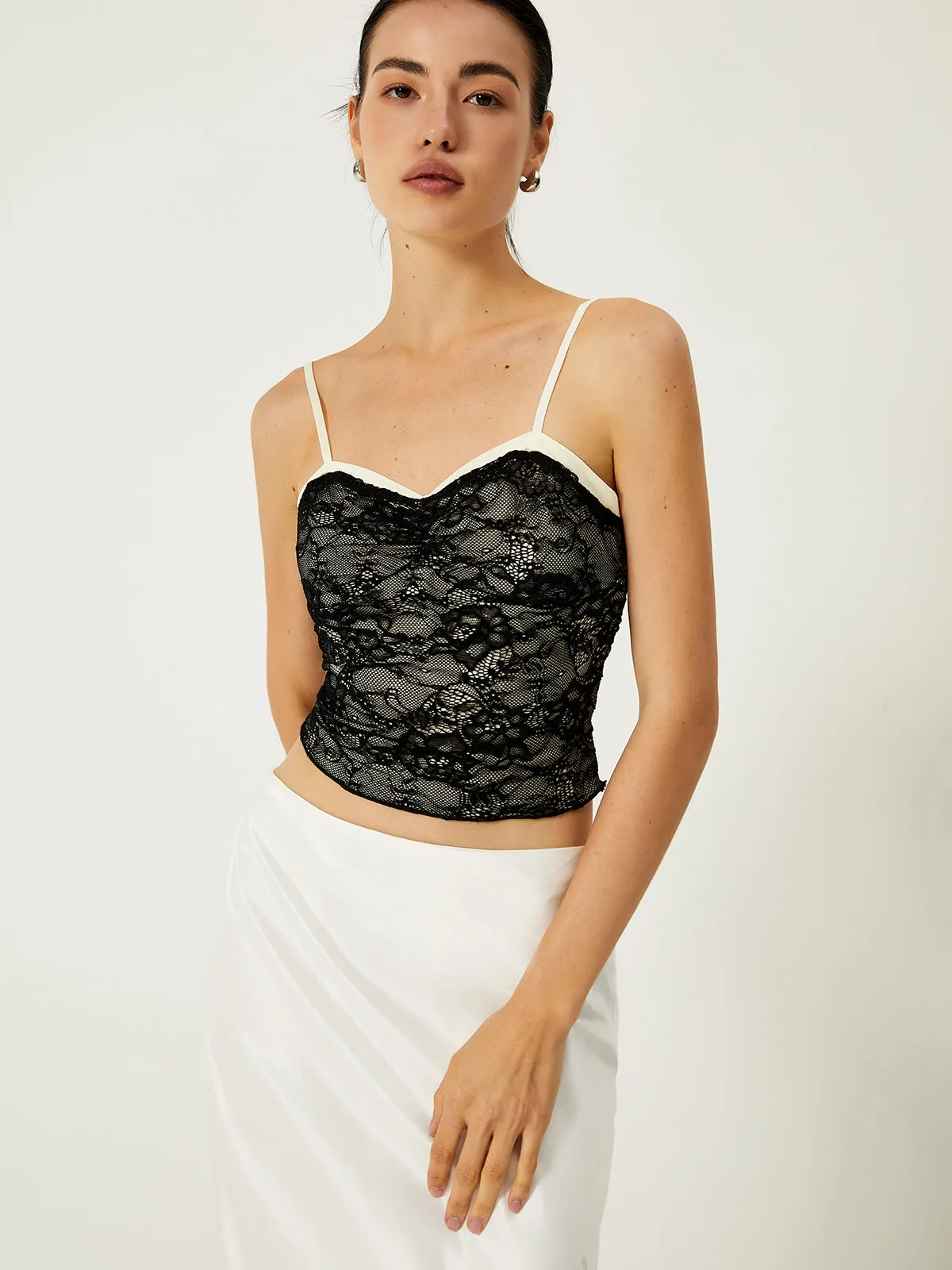 Lace Contrast Trim Cami Top sold by COMMENSE product image thumbnail 4