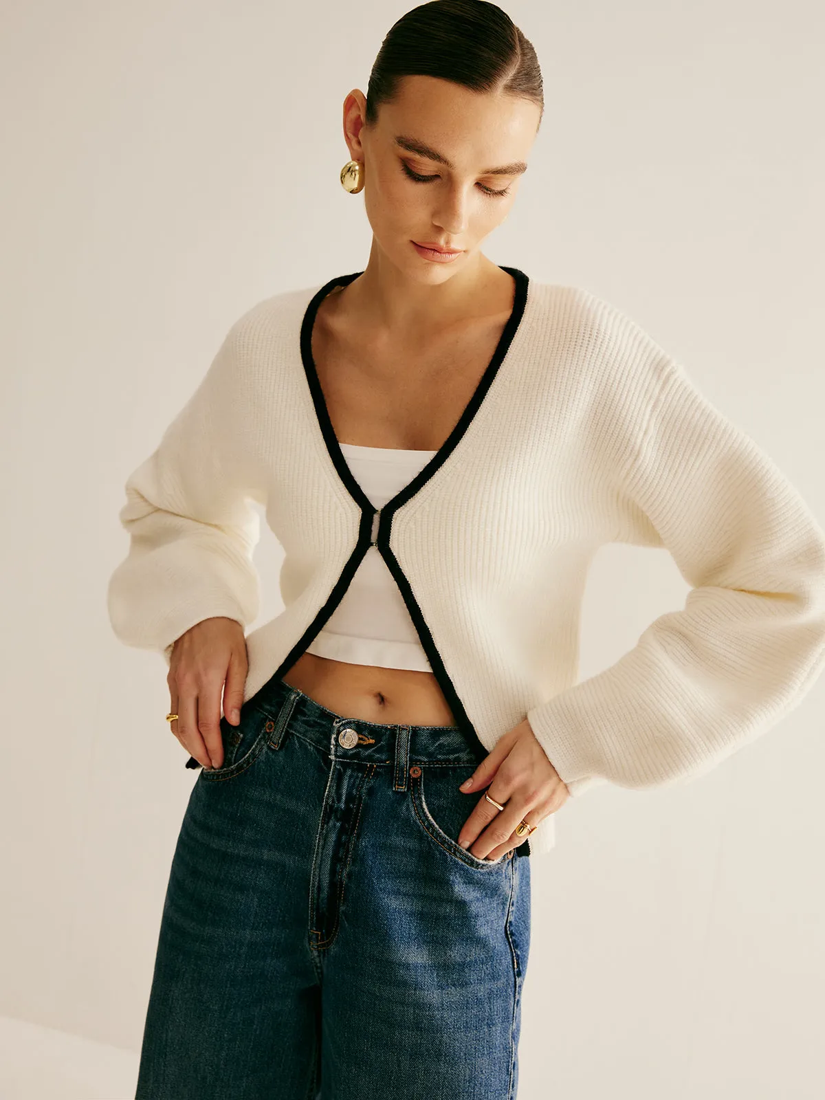 Oversized Contrast Trim Clasp Knit Outwear sold by COMMENSE product image thumbnail 3