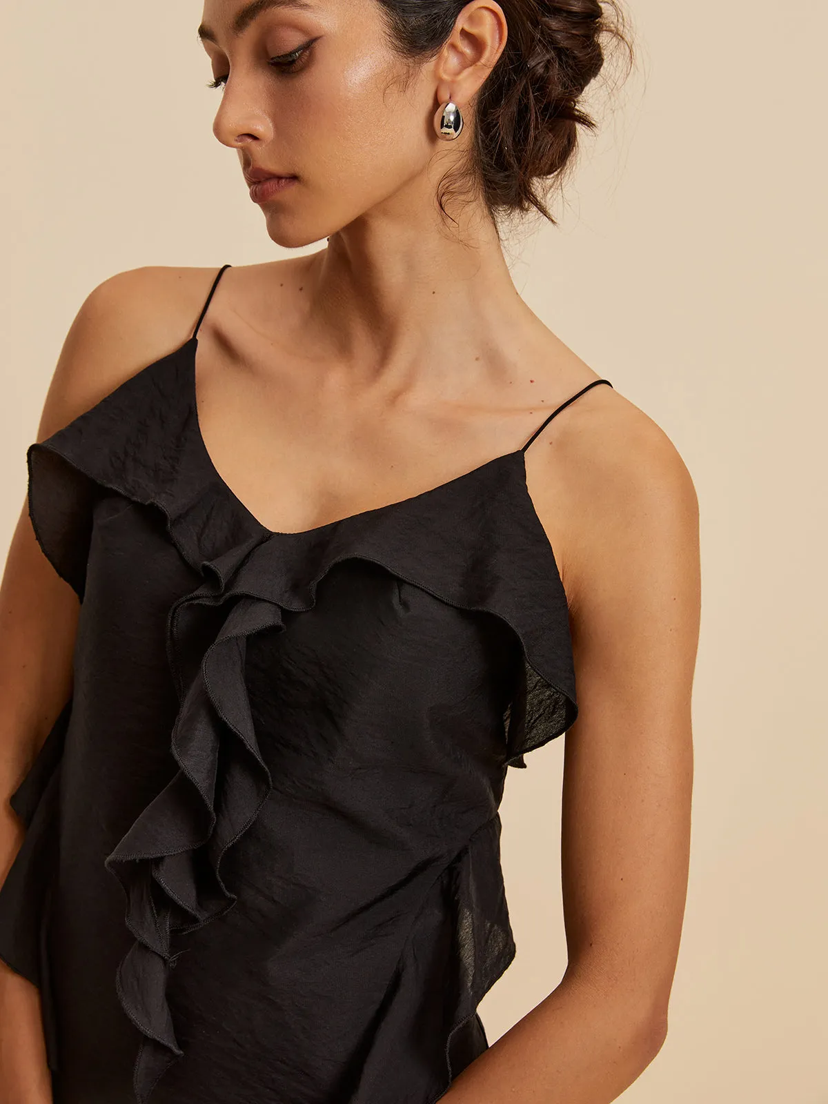 Low Cut Ruffle Tank Top sold by COMMENSE product image thumbnail 3