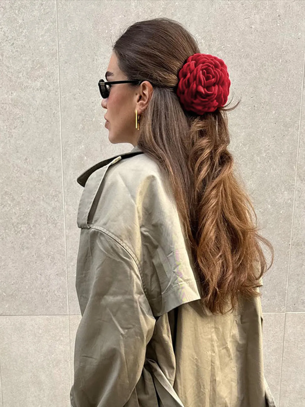 Large Rose Flower Hair Claw sold by COMMENSE product image thumbnail 2