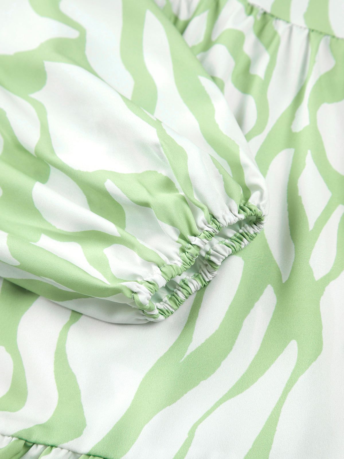 Geometric Print V-Neck Midi Dress sold by COMMENSE product image thumbnail 4