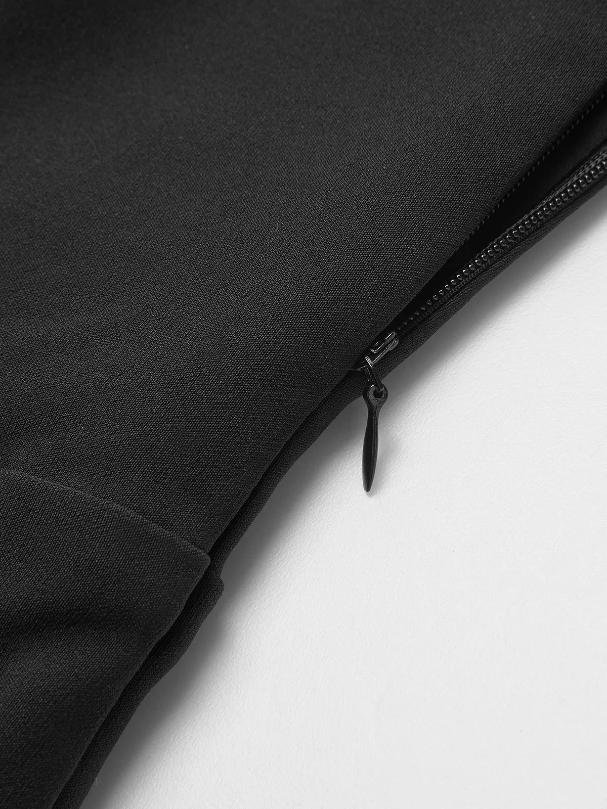 Contrast Pleated Zipper Strapless Dress sold by COMMENSE product image thumbnail 3