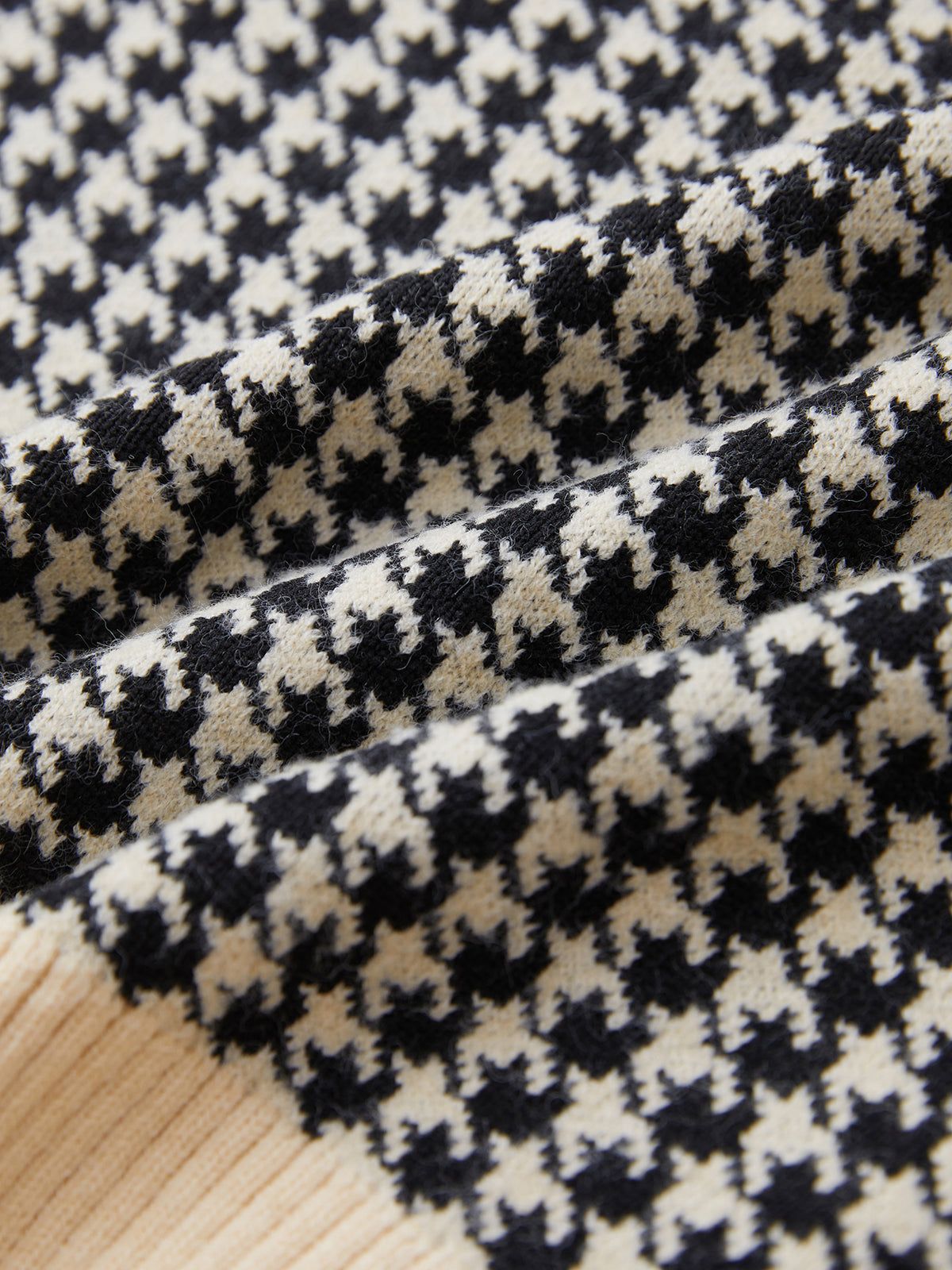 Cozy Houndstooth Vest sold by COMMENSE product image thumbnail 4