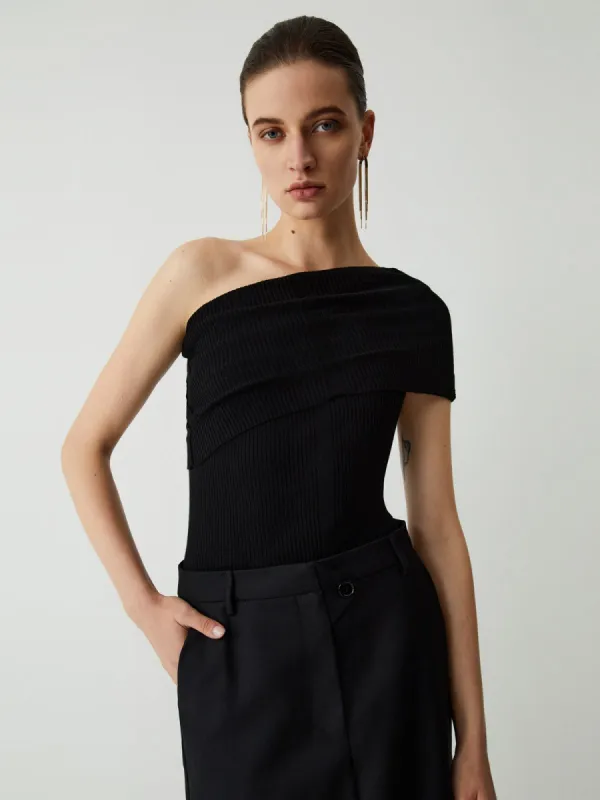 Asymmetric Off Shoulder Rib Top sold by COMMENSE