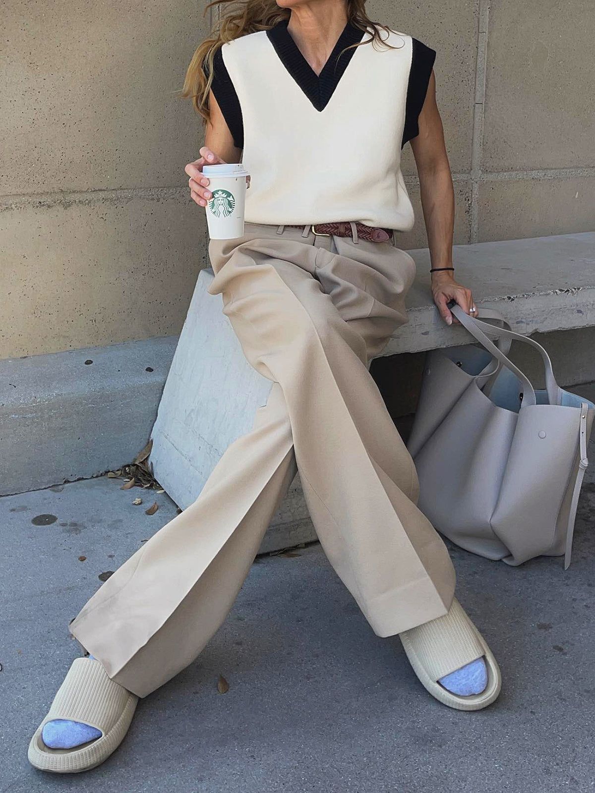 Knit Contrast Trim V-neck Sweater Vest sold by COMMENSE product image thumbnail 2