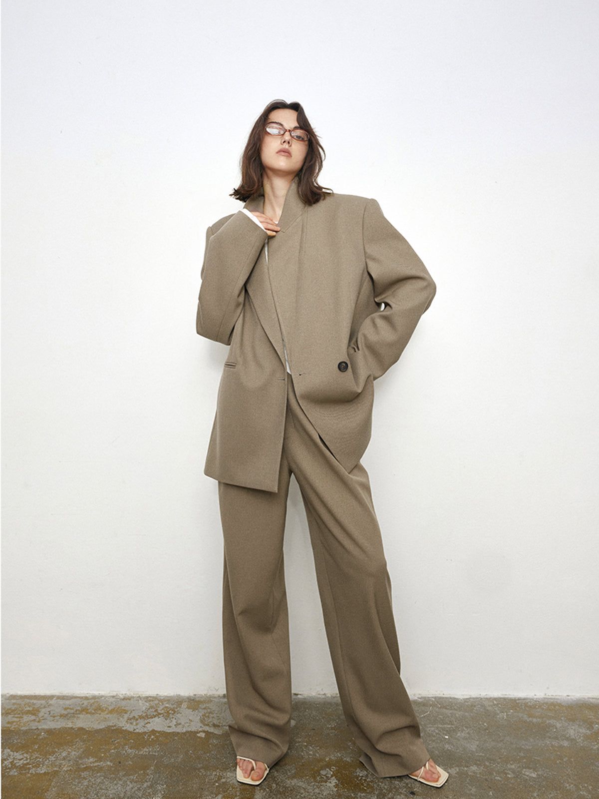 City Stroll Oversized Back Tie Blazer sold by COMMENSE product image thumbnail 4