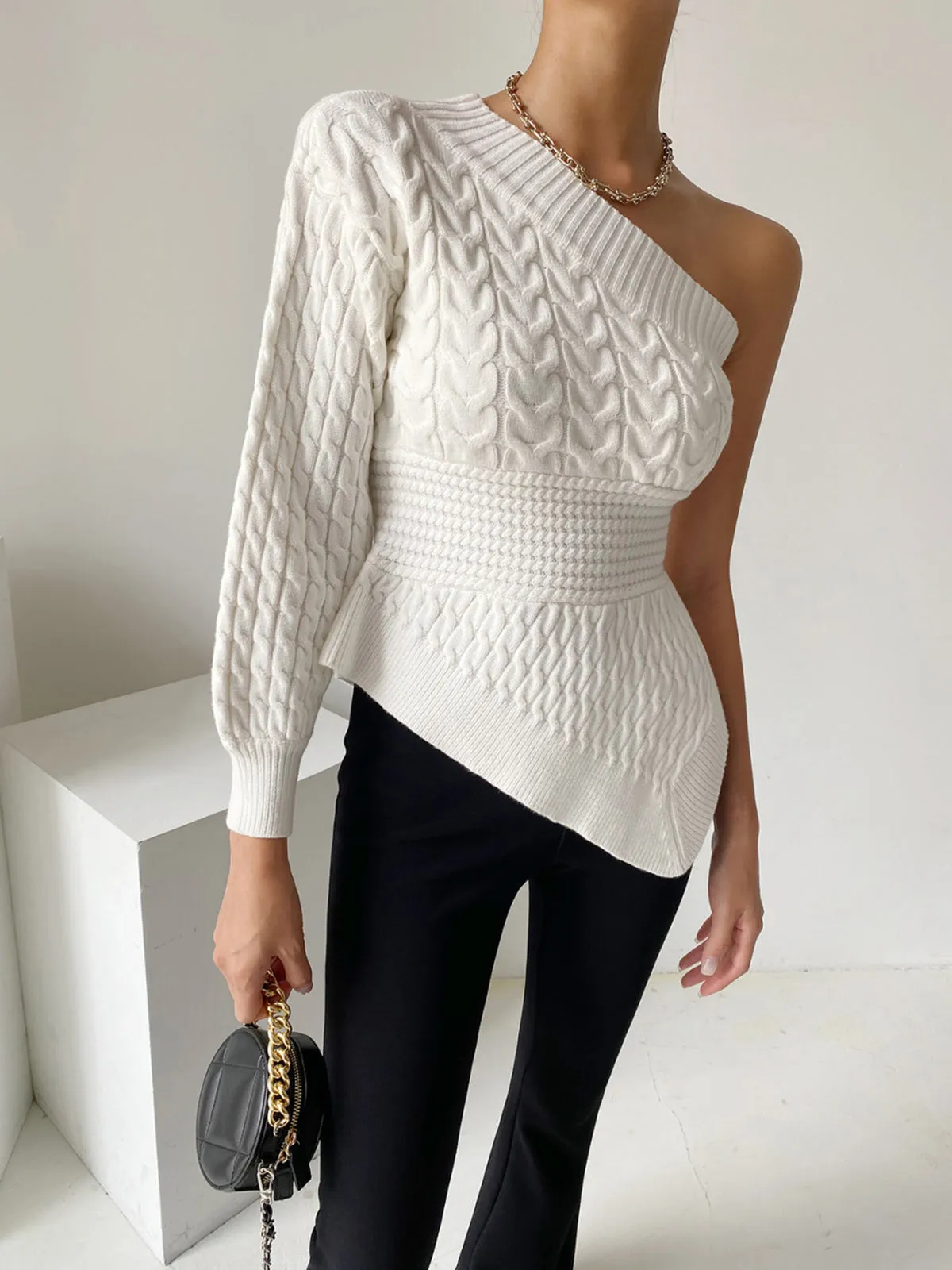 One Shoulder Asymmetrical Cable Knit Sweater sold by COMMENSE product image thumbnail 3