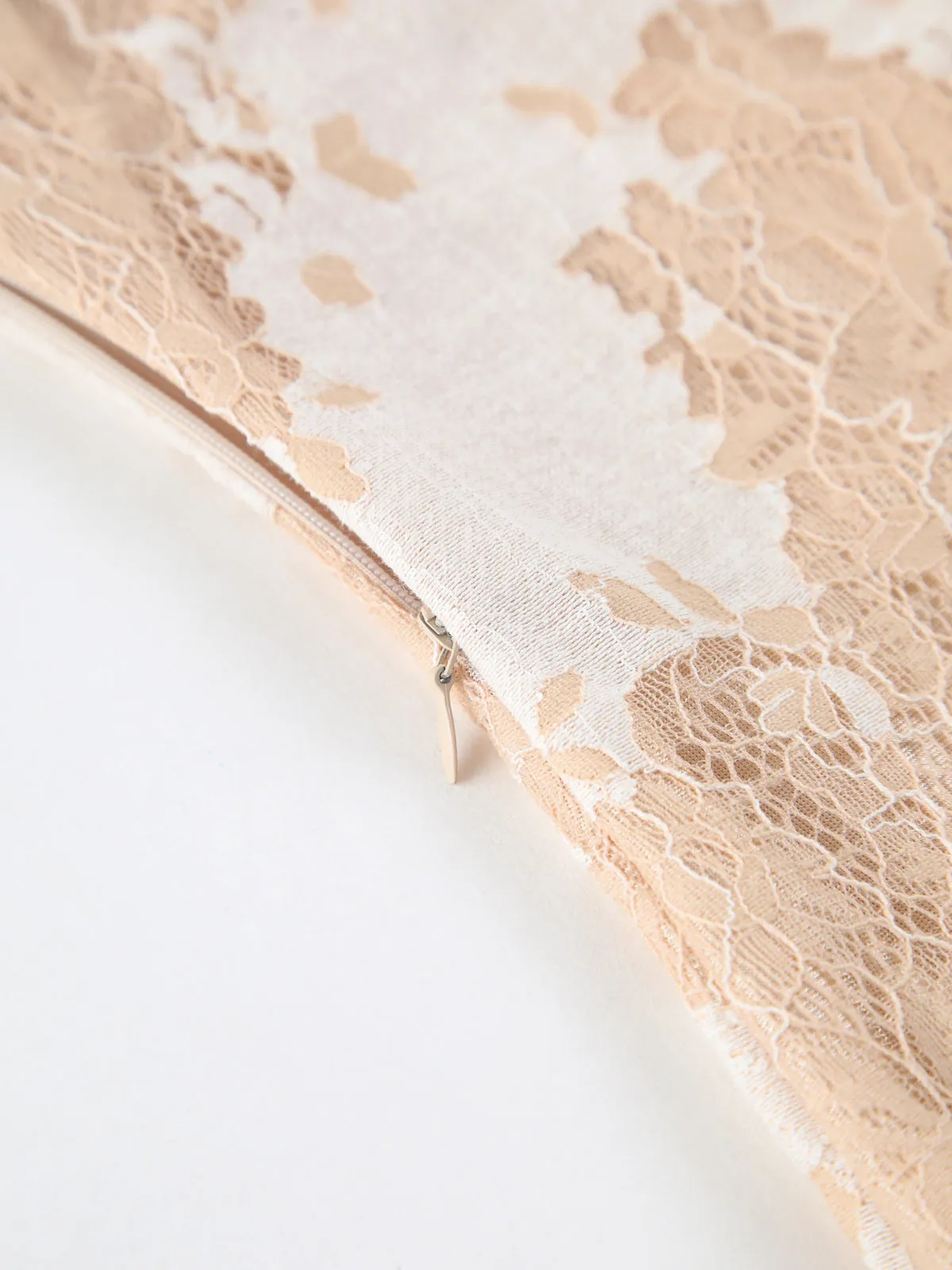 Backless Criss Cross Knotted Long Dress sold by COMMENSE product image thumbnail 4