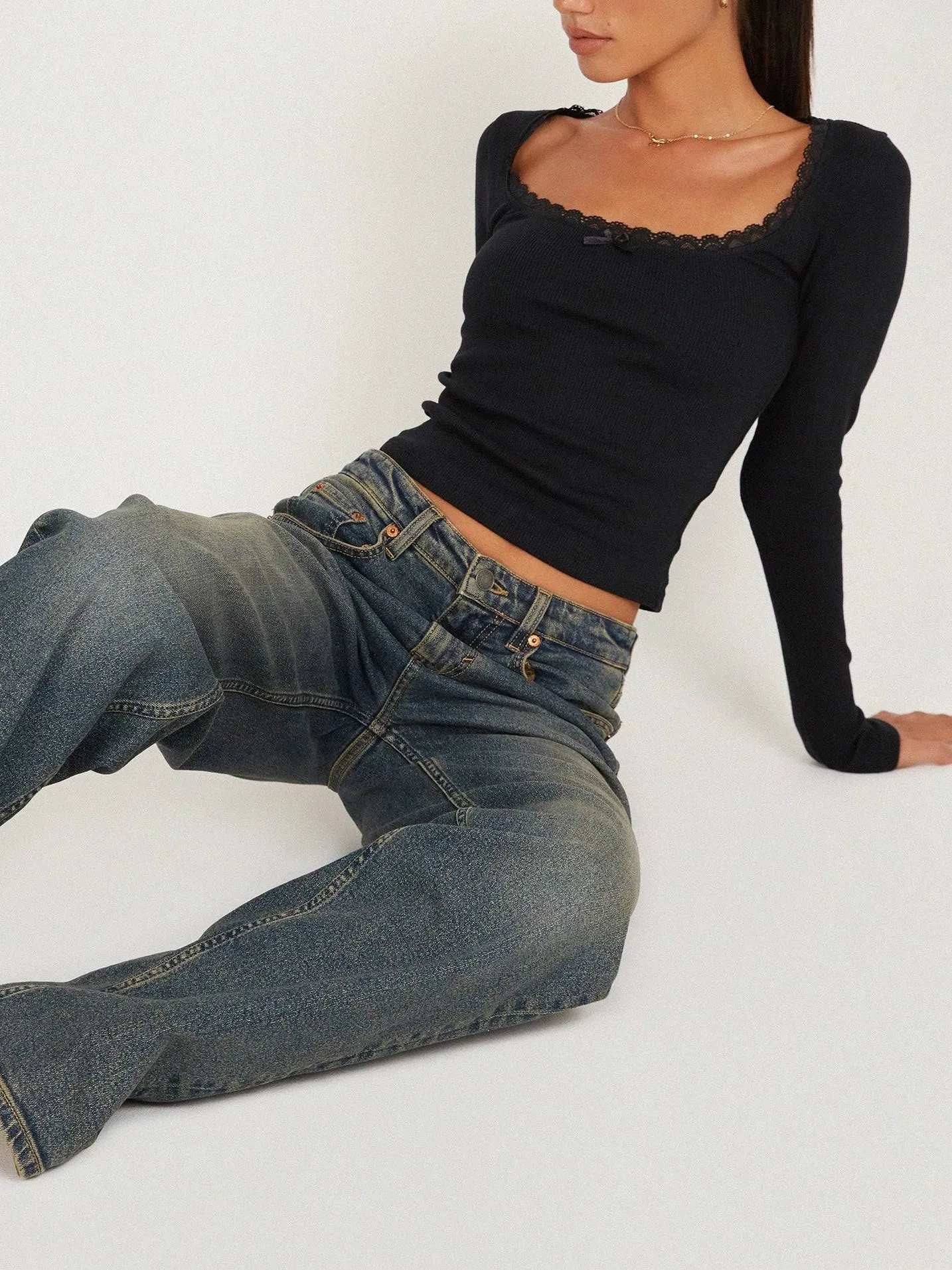 Lace Trim Long Sleeve Crop Top sold by COMMENSE product image thumbnail 2