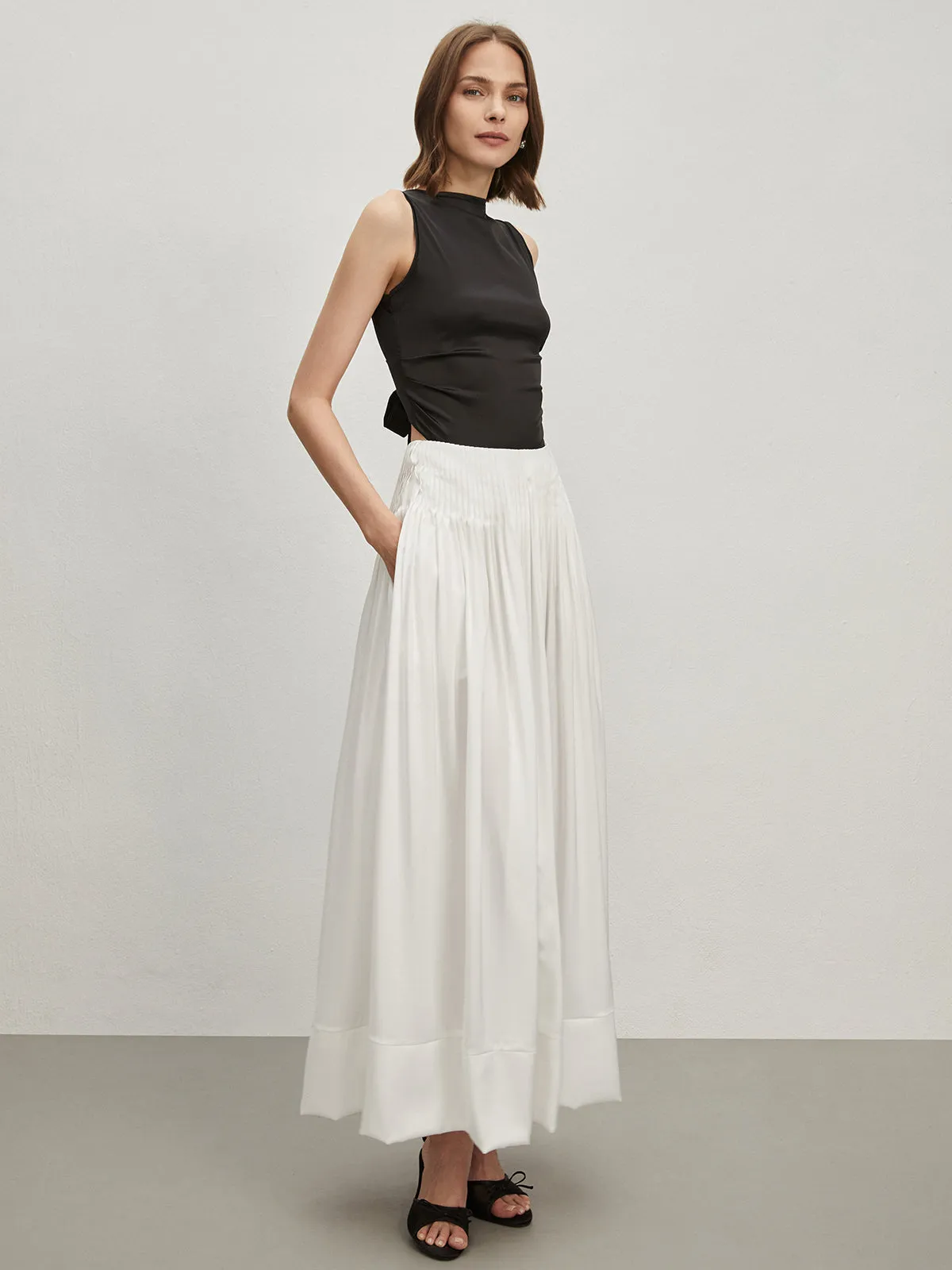 Backless Lace-Up Tank Top sold by COMMENSE product image thumbnail 4