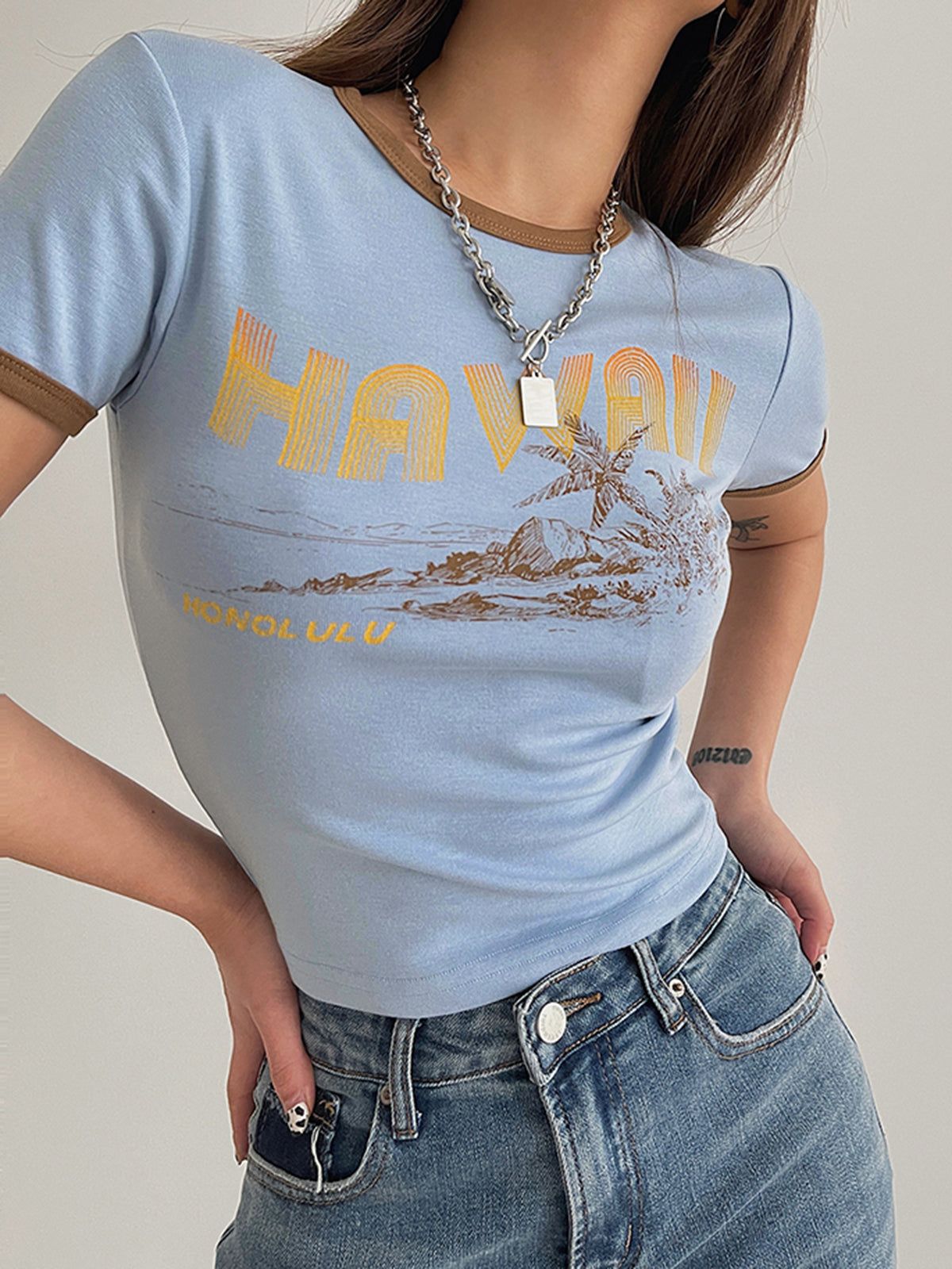 Hawaii Adventure Crop Top sold by COMMENSE