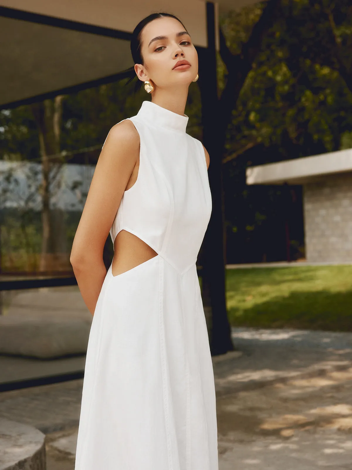 Cotton & Linen Elegant Cutout Long Dress sold by COMMENSE product image thumbnail 2
