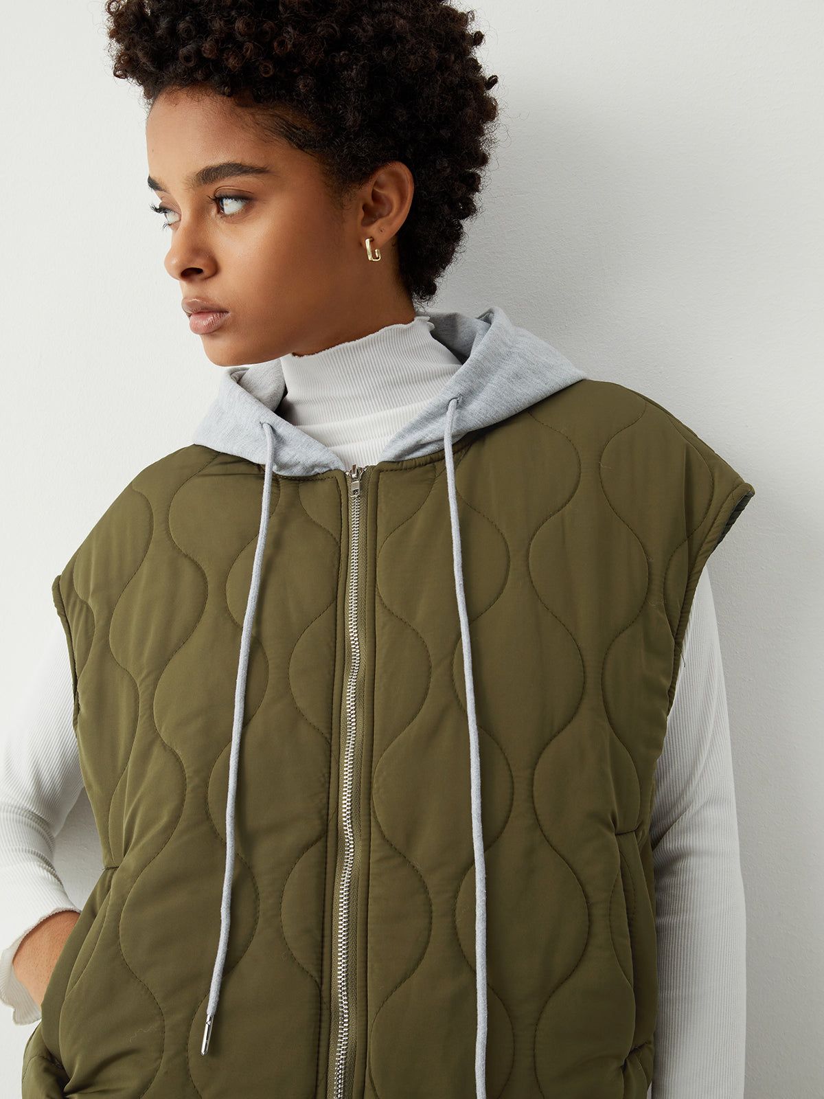 Hooded Patchwork Quilted Vest sold by COMMENSE product image thumbnail 5