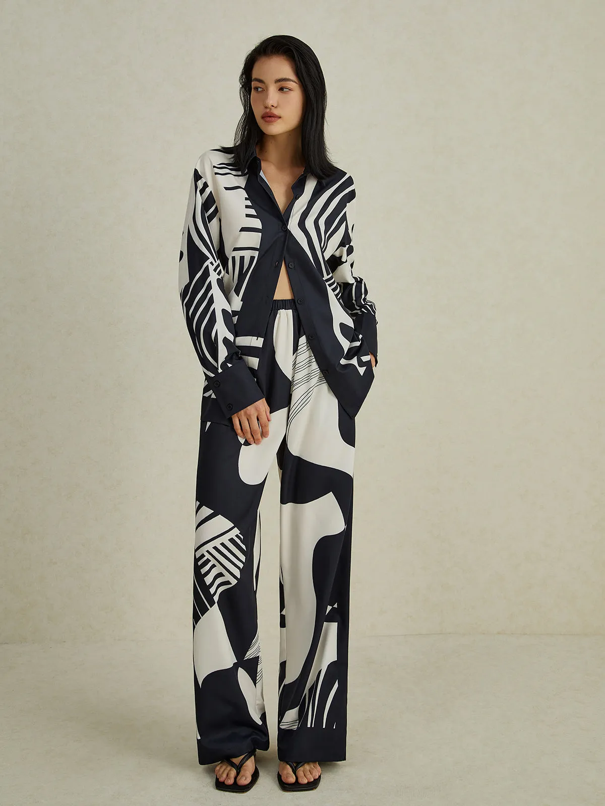 Irregular Print Wide Leg Pants Set sold by COMMENSE product image thumbnail 4