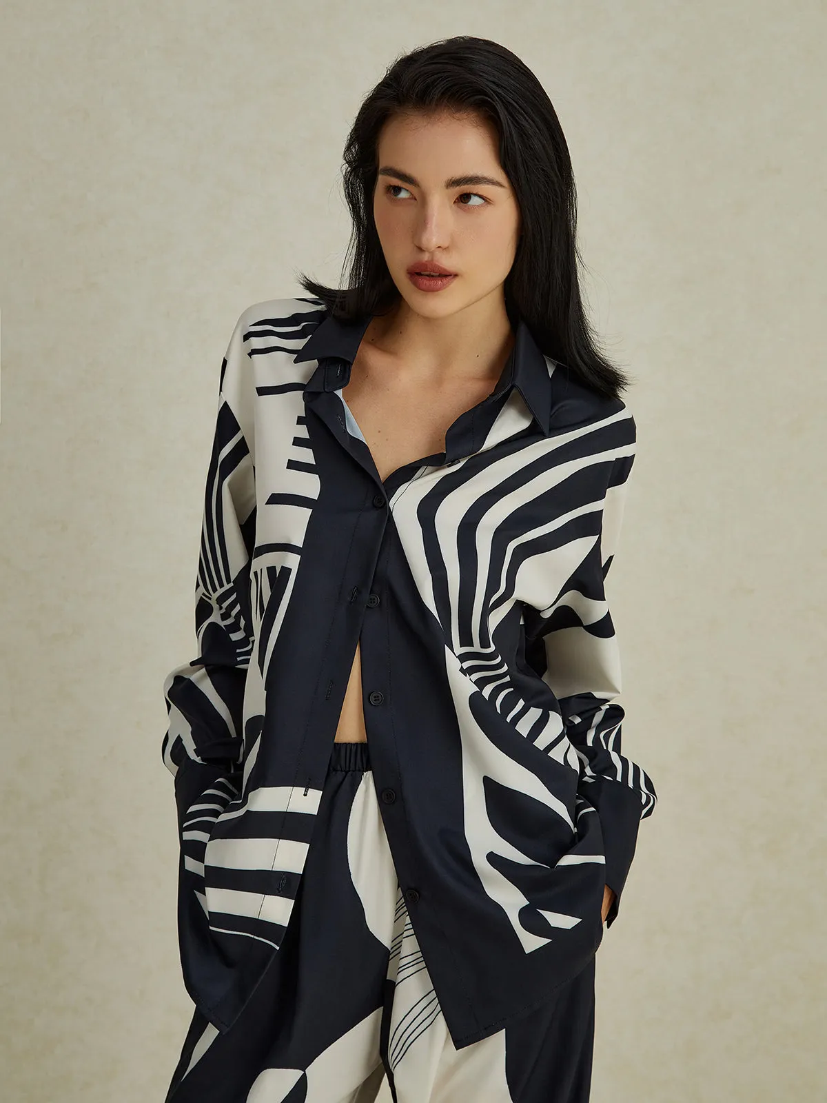 Irregular Print Wide Leg Pants Set sold by COMMENSE product image thumbnail 2