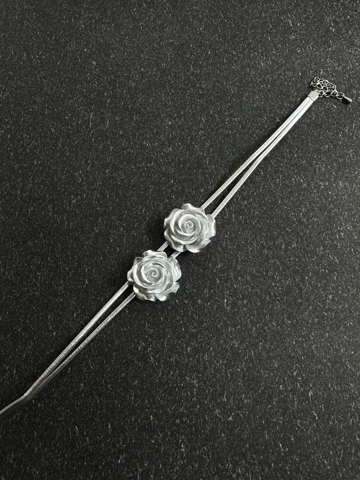 Double Rose Decor Necklace sold by COMMENSE product image thumbnail 3