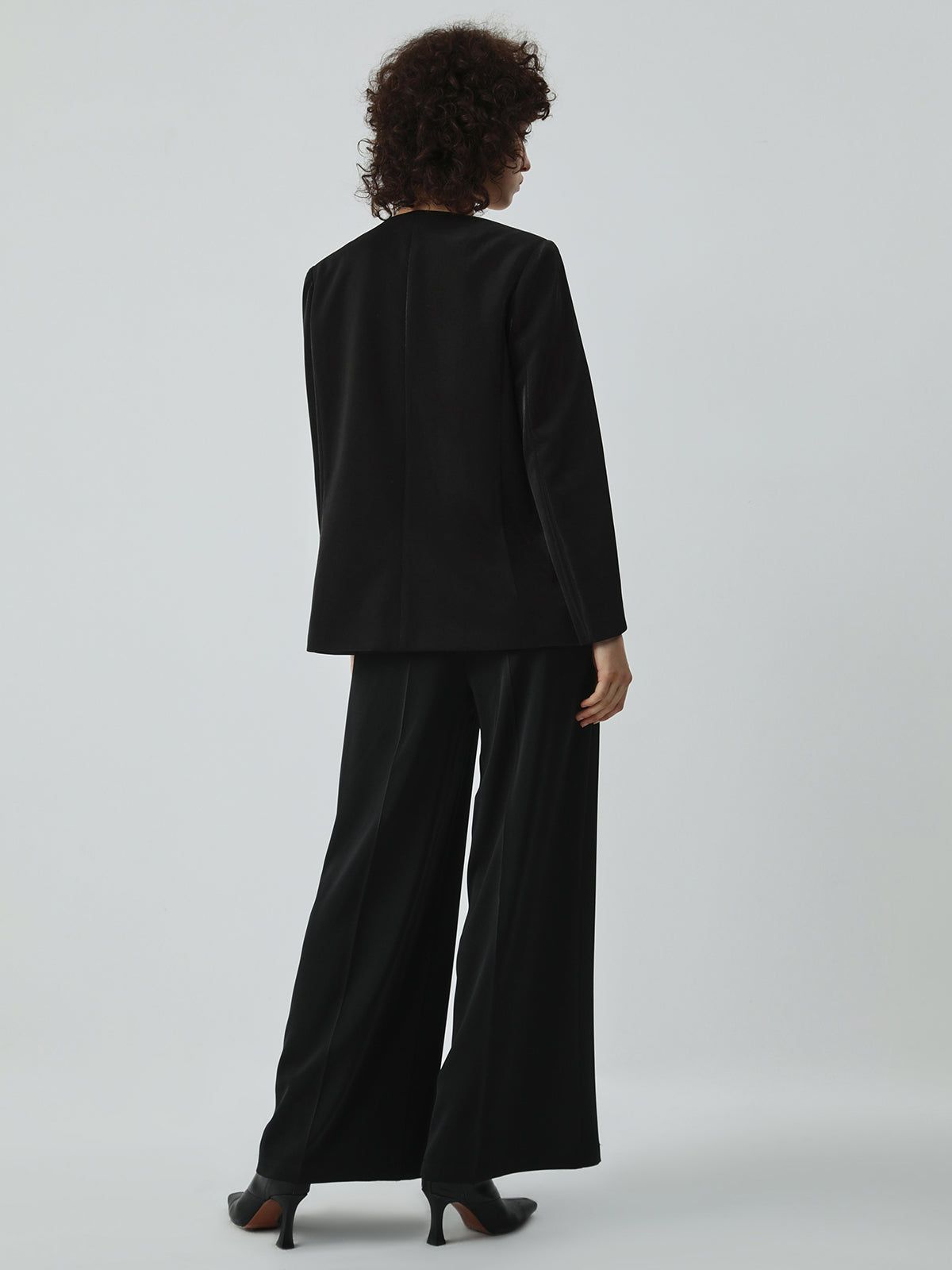 Basic Structured Blazer sold by COMMENSE product image thumbnail 4