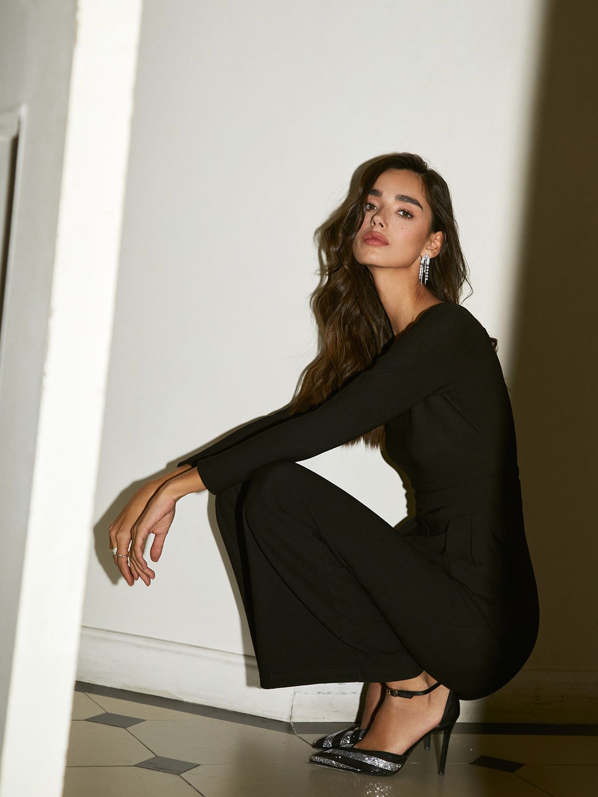 Off Shoulder Pleated Jumpsuit sold by COMMENSE product image thumbnail 2