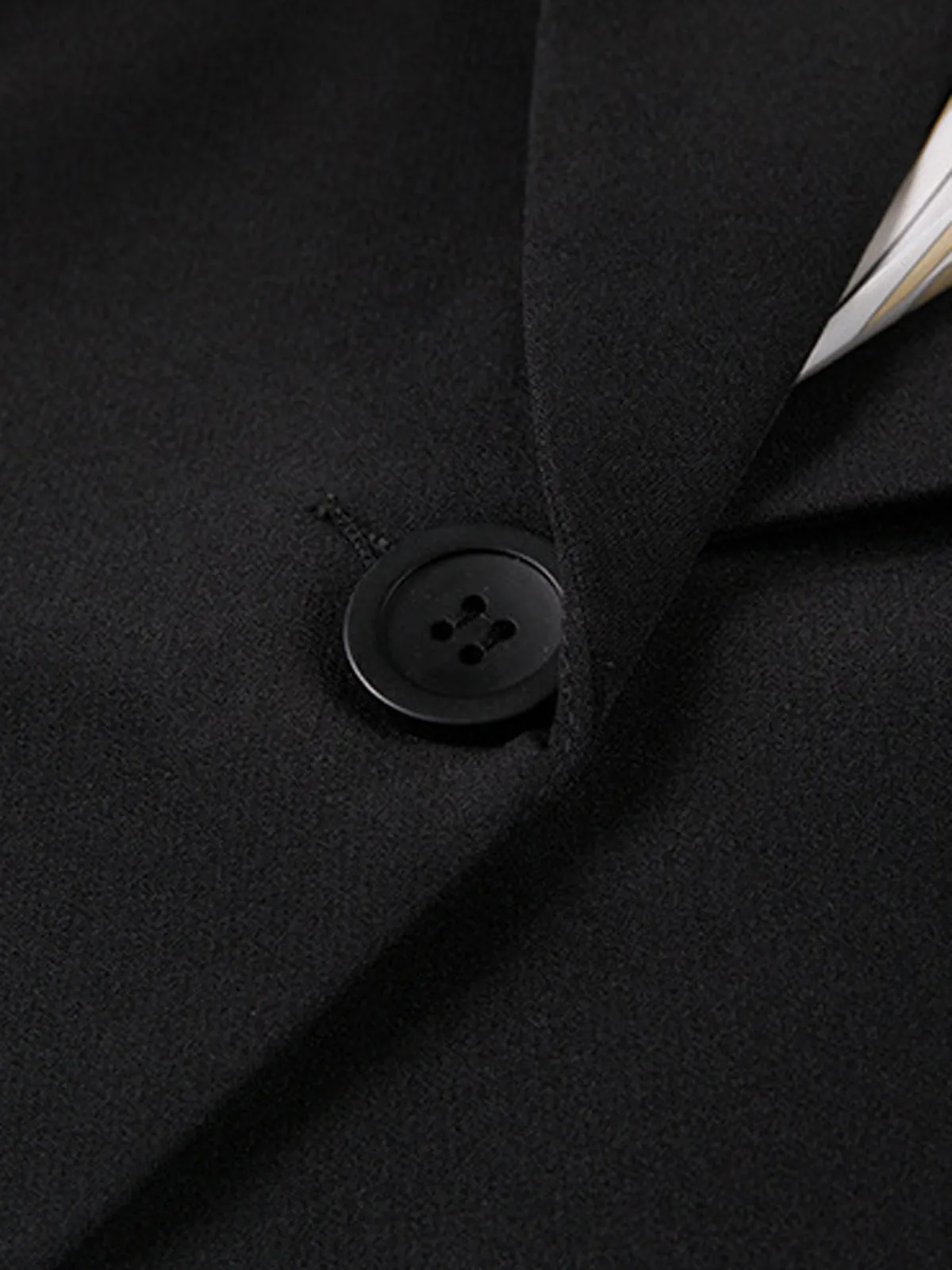 Mind My Business Crop Blazer sold by COMMENSE product image thumbnail 3