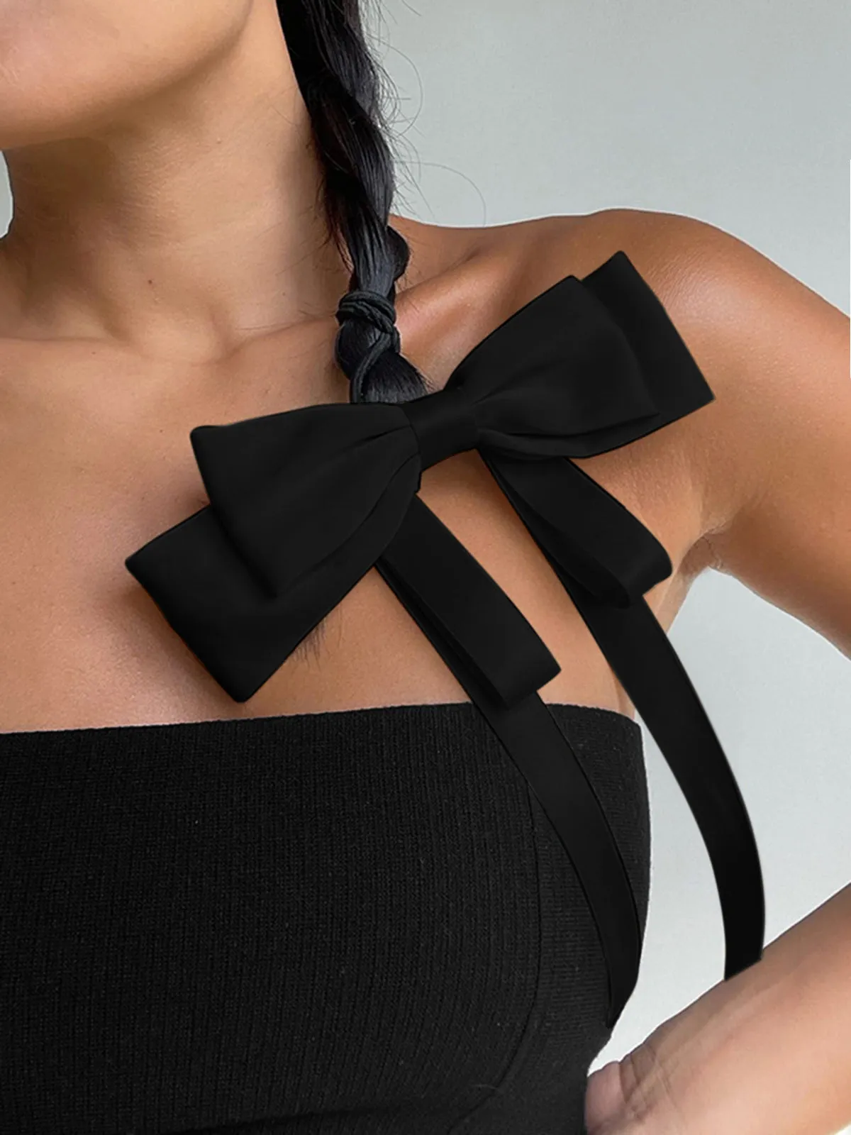 Creamy Bow Hair Clip sold by COMMENSE product image thumbnail 5