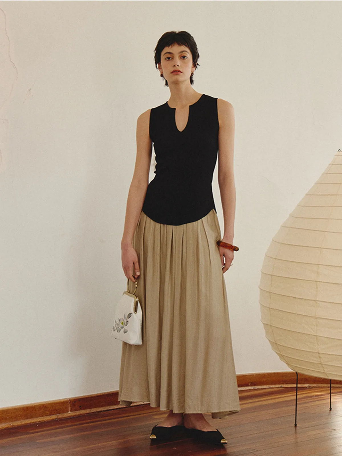 Keyhole Neckline Sweater Vest sold by COMMENSE product image thumbnail 2