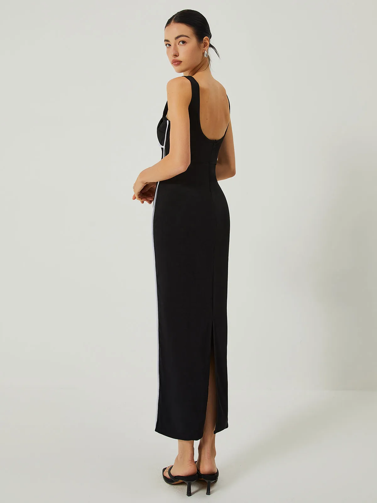 Contrast Binding Knit Long Dress sold by COMMENSE product image thumbnail 3