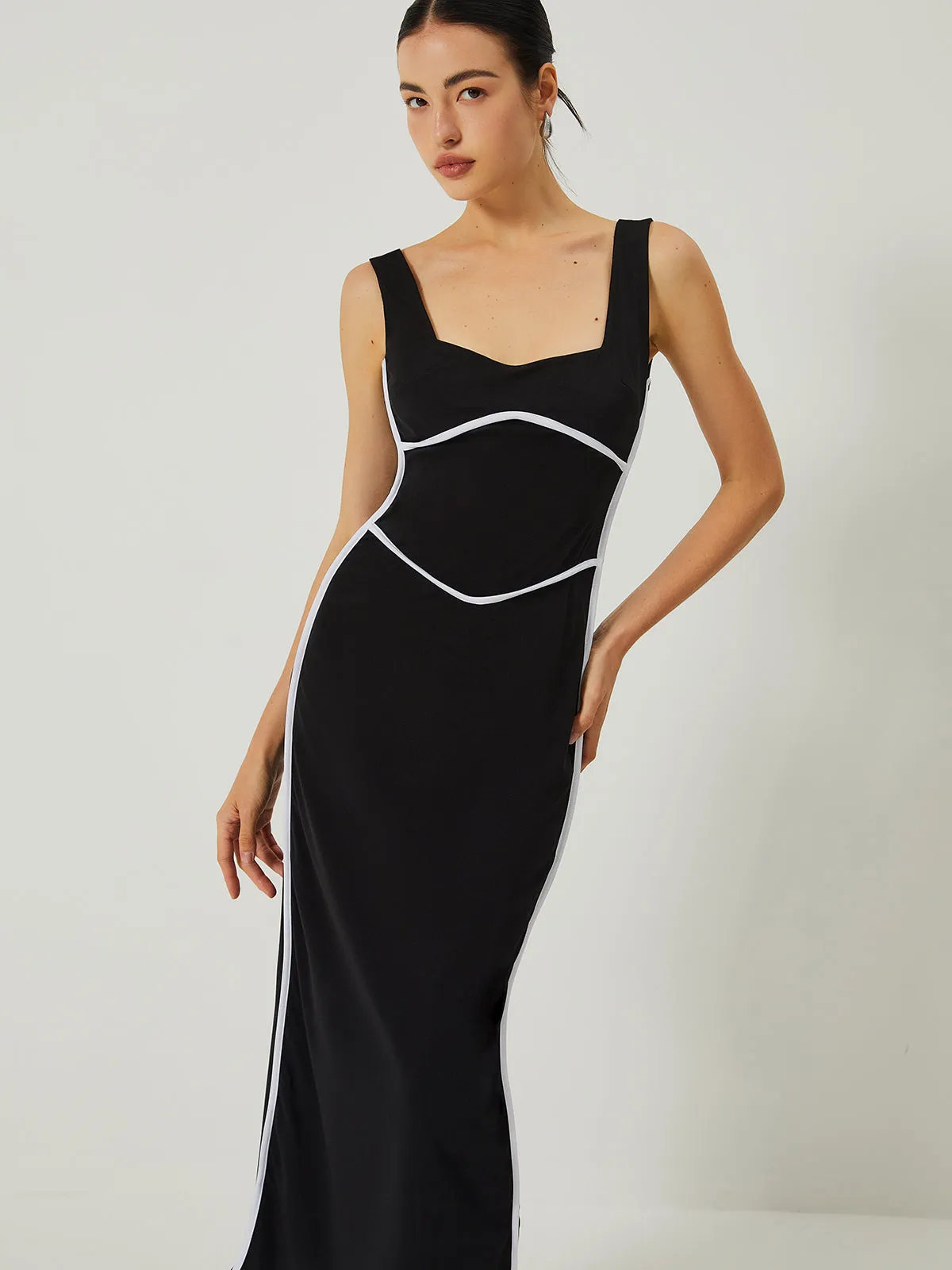 Contrast Binding Knit Long Dress sold by COMMENSE product image thumbnail 2