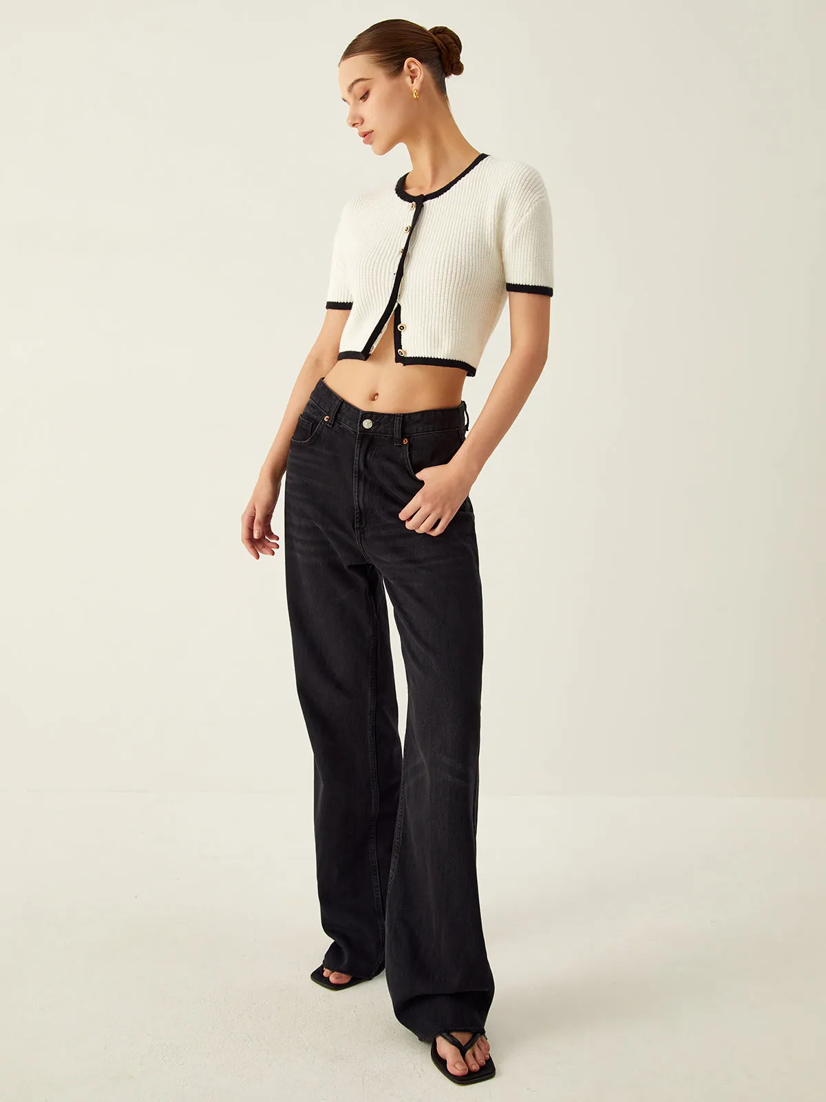 Contrast Knitted Crop Top sold by COMMENSE product image thumbnail 3