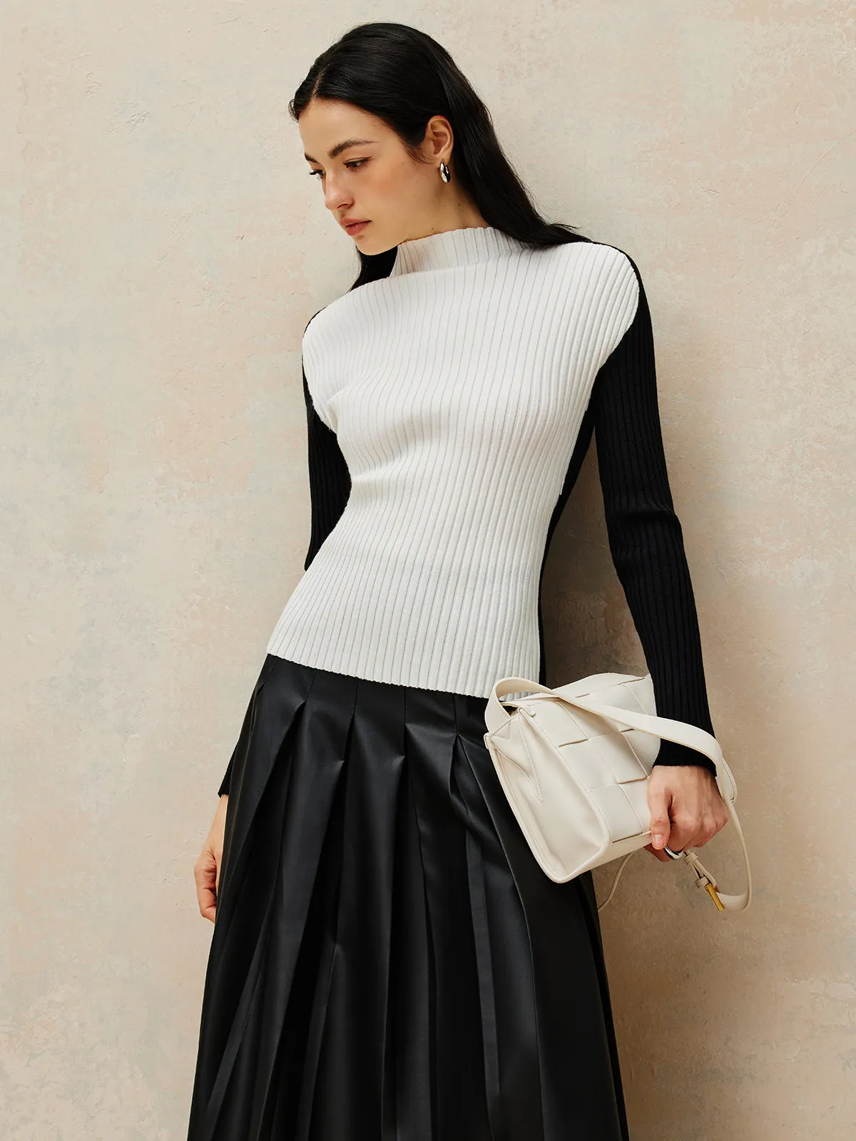 Color Block Ribbed Knit Top sold by COMMENSE