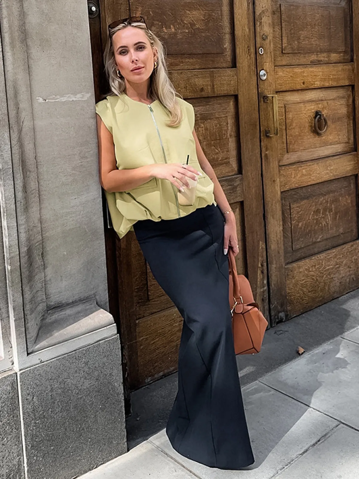 Leisure Street Vest sold by COMMENSE product image thumbnail 3