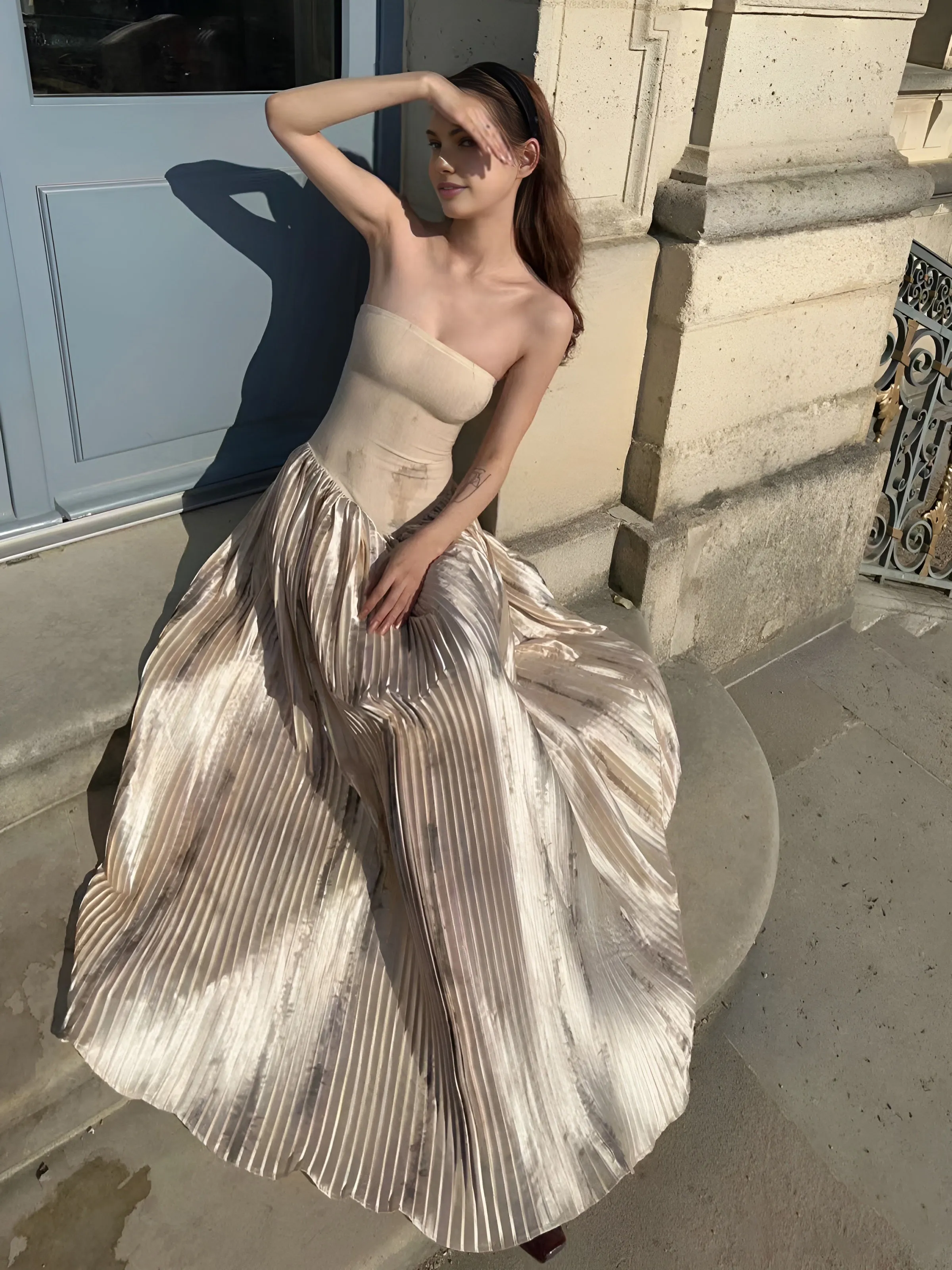 Floral Patchwork Pleated Long Dress sold by COMMENSE product image thumbnail 2