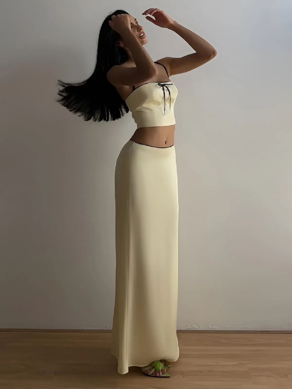 Contrast Trim Bow Decor Skirt Set sold by COMMENSE product image thumbnail 4