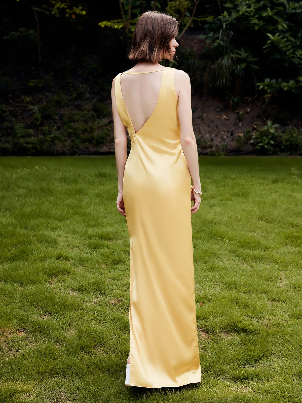 Asymmetrical Ruffle Backless Long Dress sold by COMMENSE product image thumbnail 2