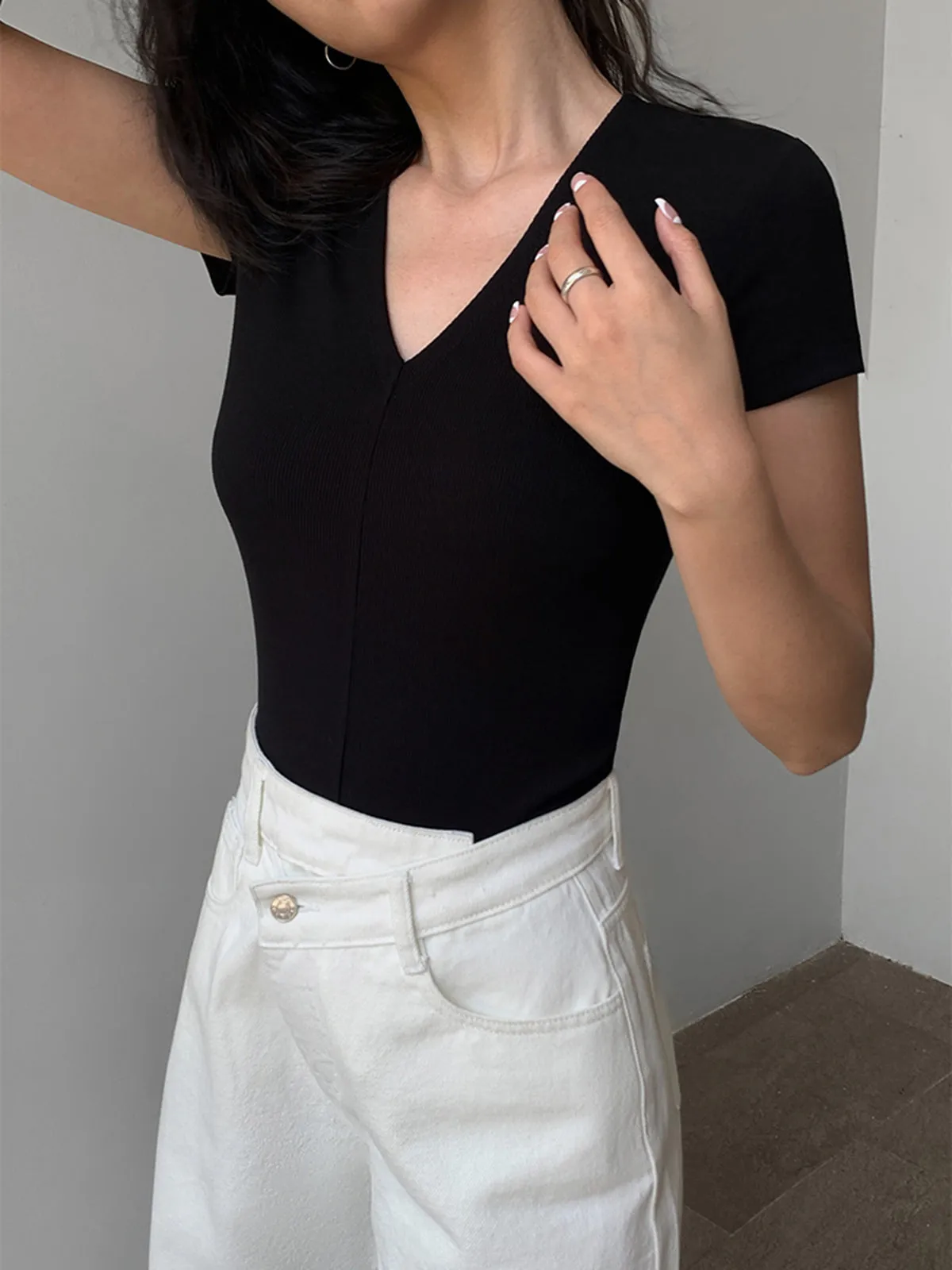 Solid V Neck Snug Short Sleeve Top sold by COMMENSE product image thumbnail 3