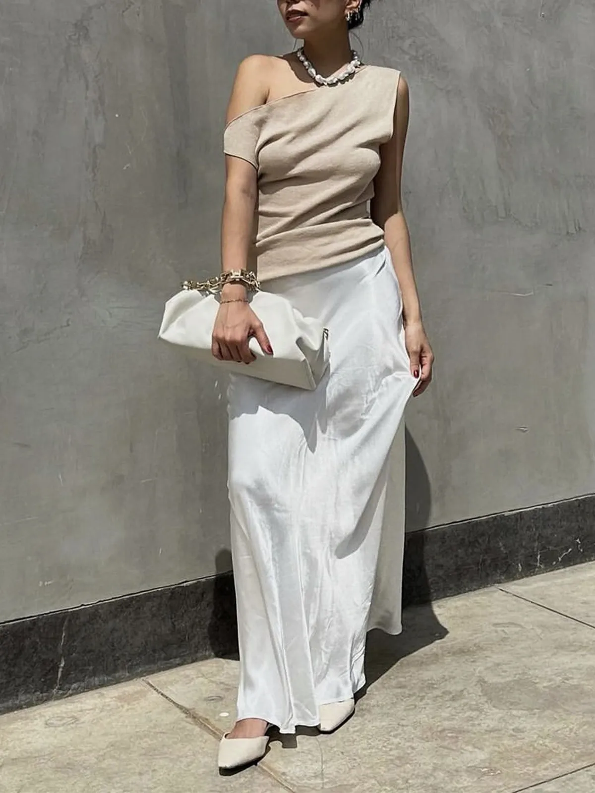 Solid Asymmetrical Neck Sweater Vest sold by COMMENSE product image thumbnail 4