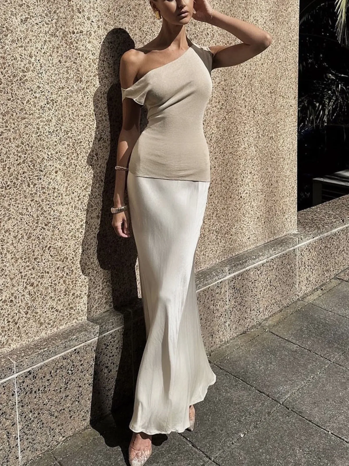 Solid Asymmetrical Neck Sweater Vest sold by COMMENSE product image thumbnail 2