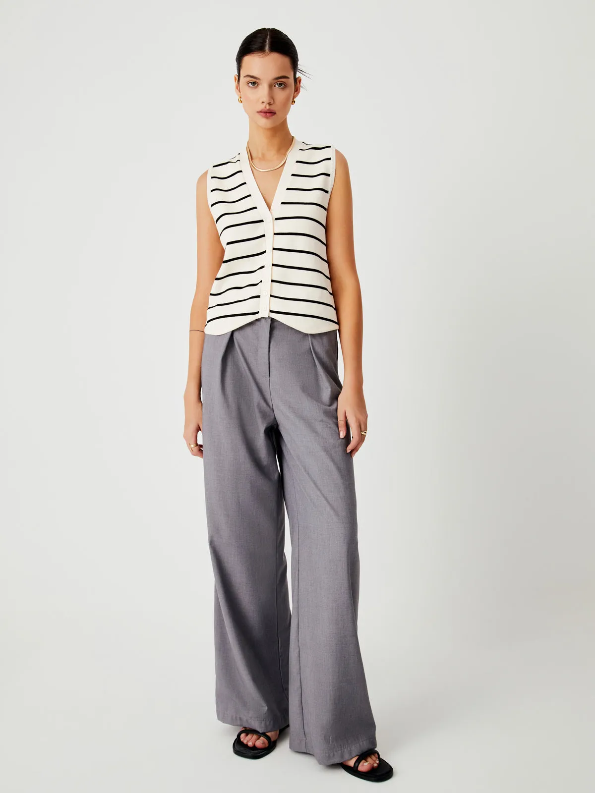 Effortless Stripe Vest sold by COMMENSE product image thumbnail 4