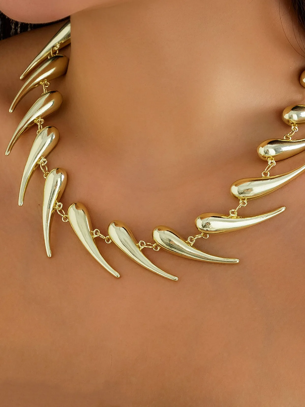 Geometric Waterdrop Necklace sold by COMMENSE product image thumbnail 3