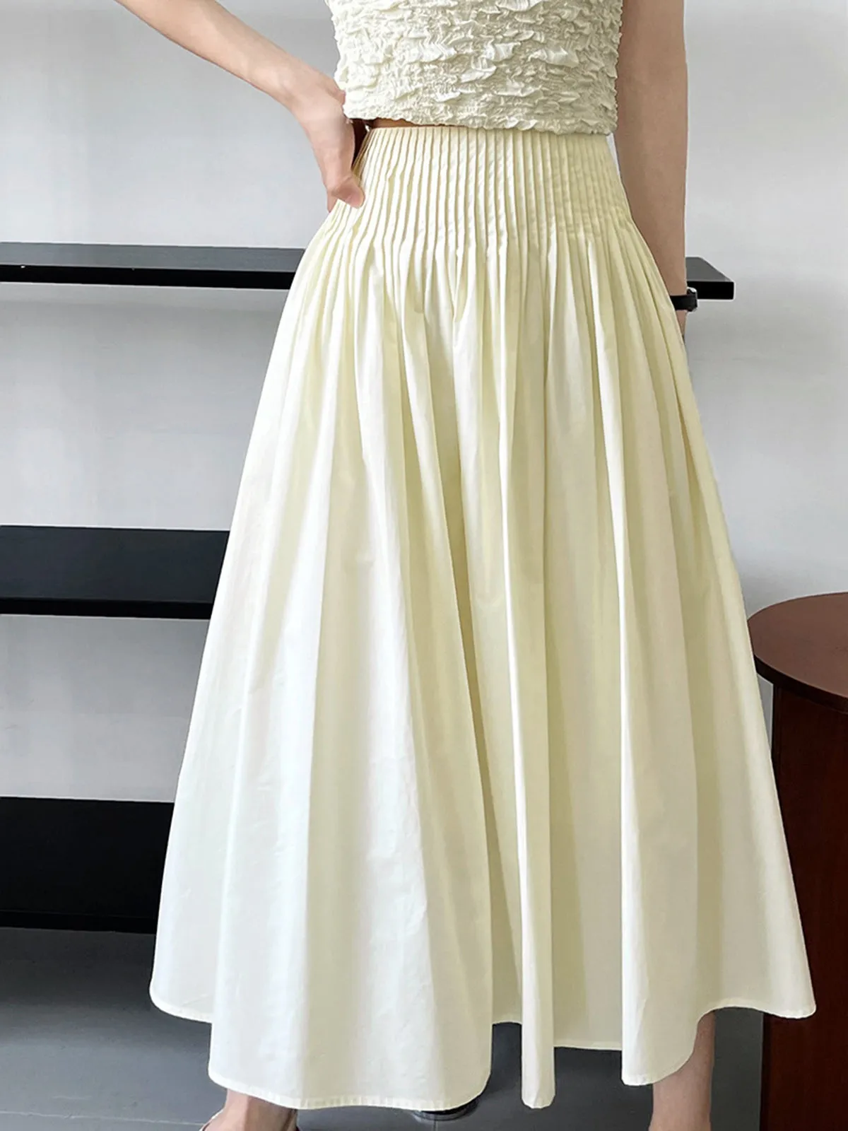 Cotton Creamy Pleated Maxi Skirt sold by COMMENSE product image thumbnail 4